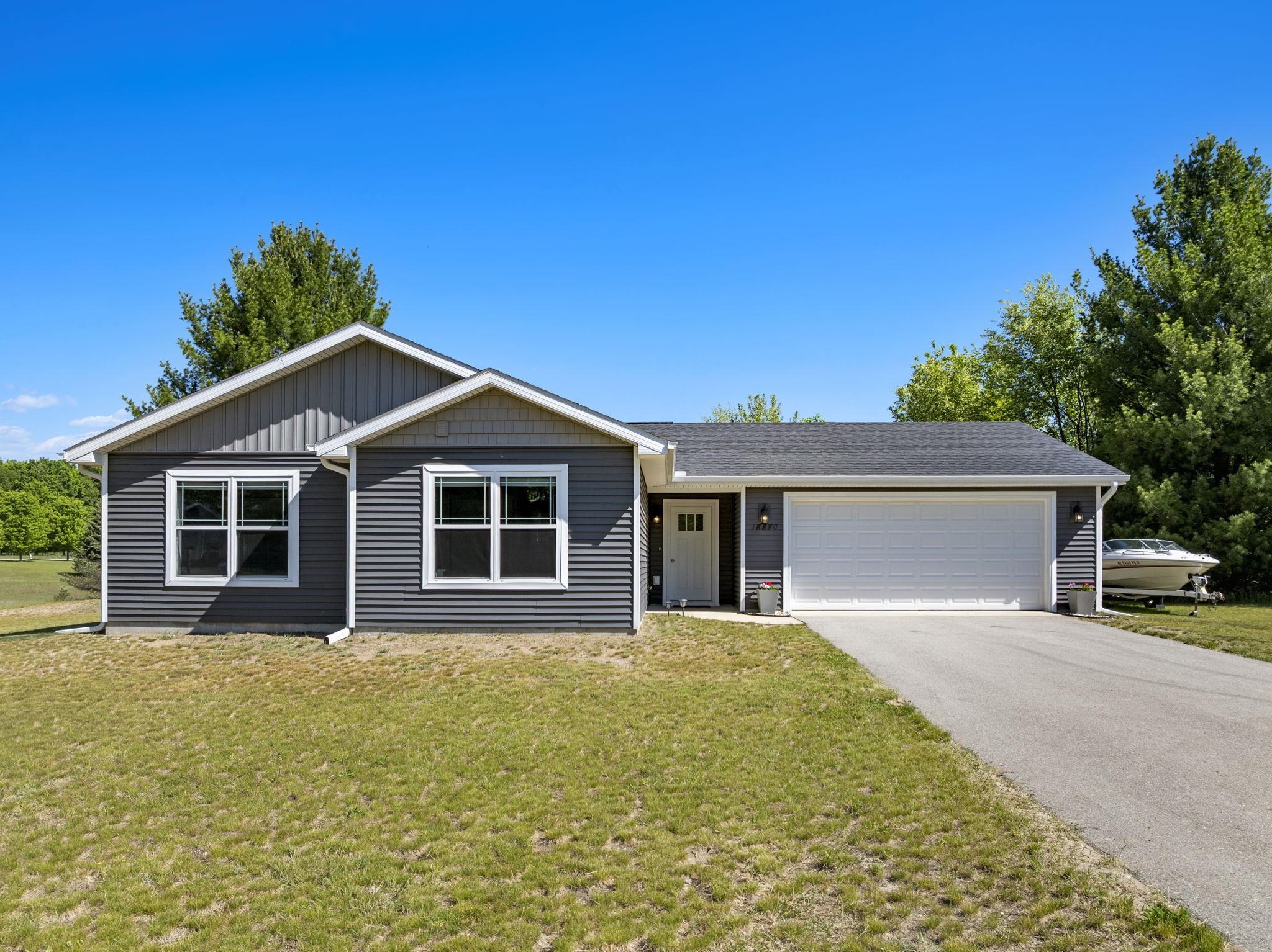Photo 2 of Single family home for sale at 18880 Lance Ln, Interlochen, MI 49643 | MLS# 78080069166 | Listing updated on 2026-10-07