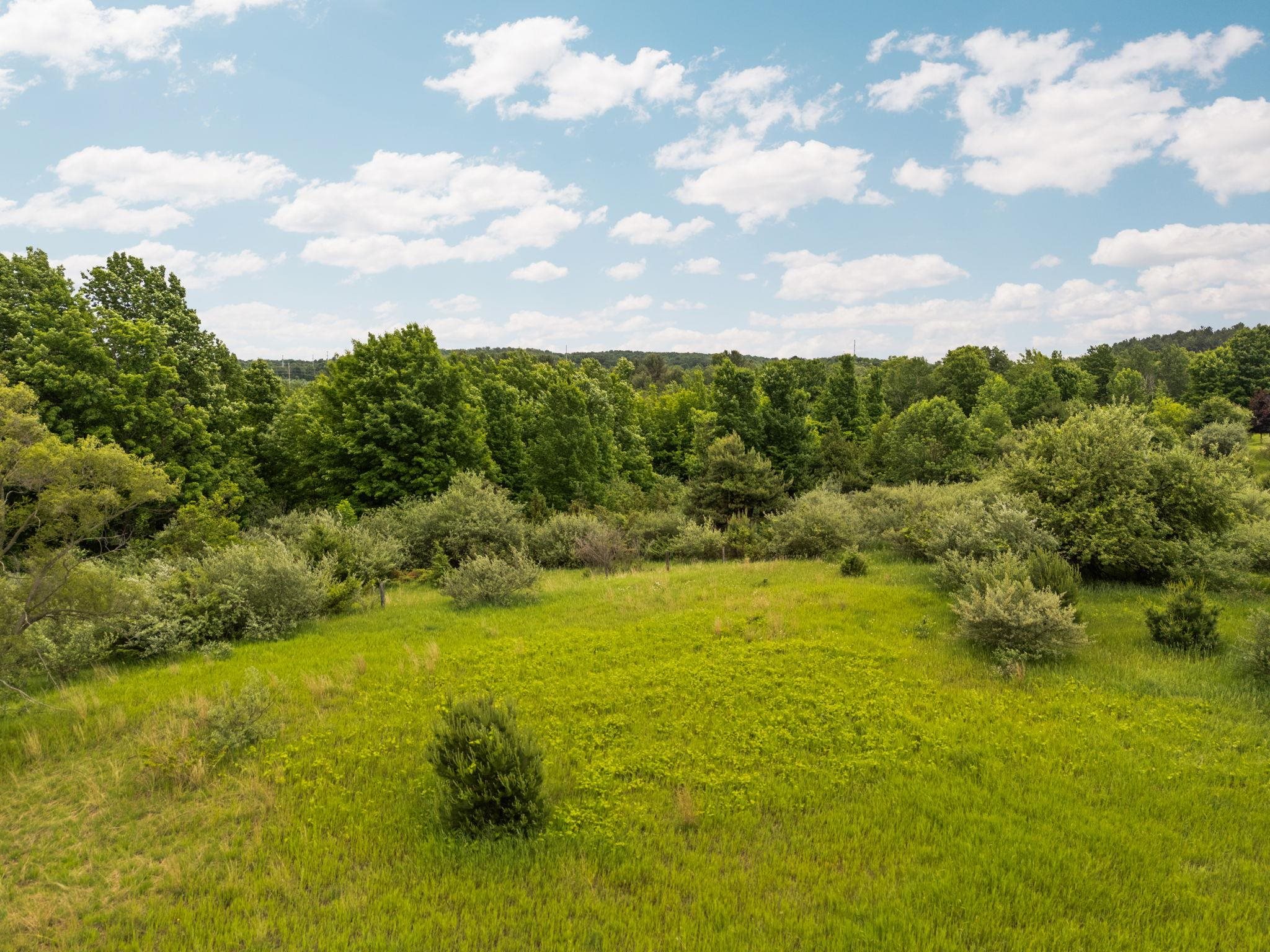 4th image of 00 Chartwell Dr, Traverse City, MI 49696 | MLS# 80069983