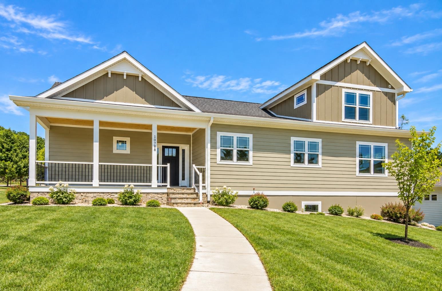 Photo 1 of Single family home for sale at 10788 Shrewbury St, Traverse City, MI 49684 | MLS# 78080070047 | Listing updated on 2026-09-28