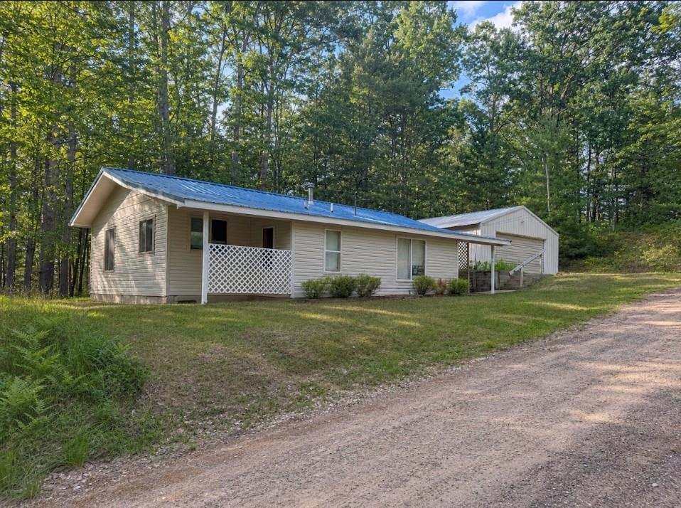 1st image of 14054 W Pointe Rd, Atlanta, MI 49709 | MLS# 77080070064