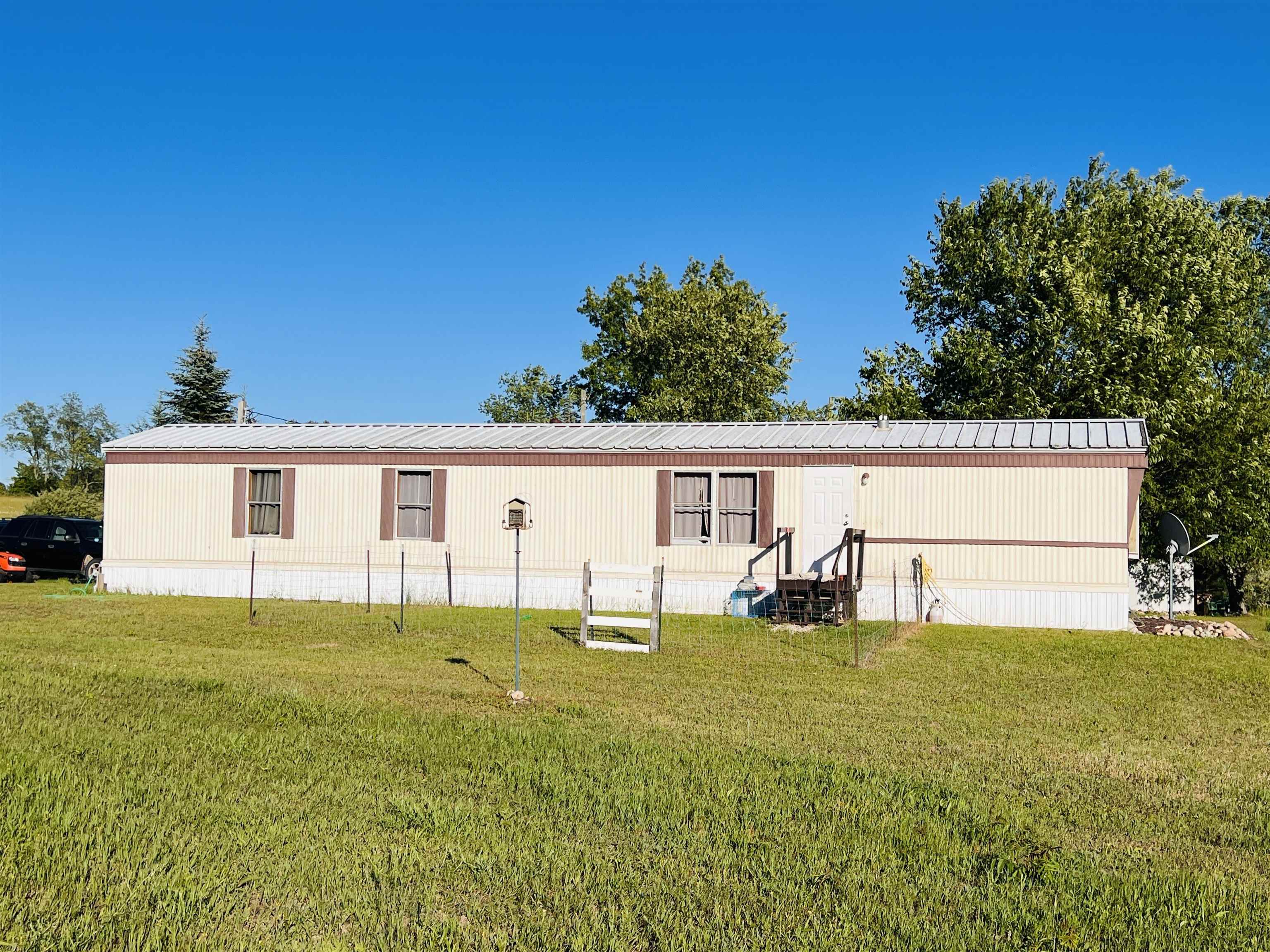 Photo 1 of Single family home for sale at 13845 70th Avenue, Evart, MI 49631 | MLS# 78080070068 | Listing updated on 2026-10-05