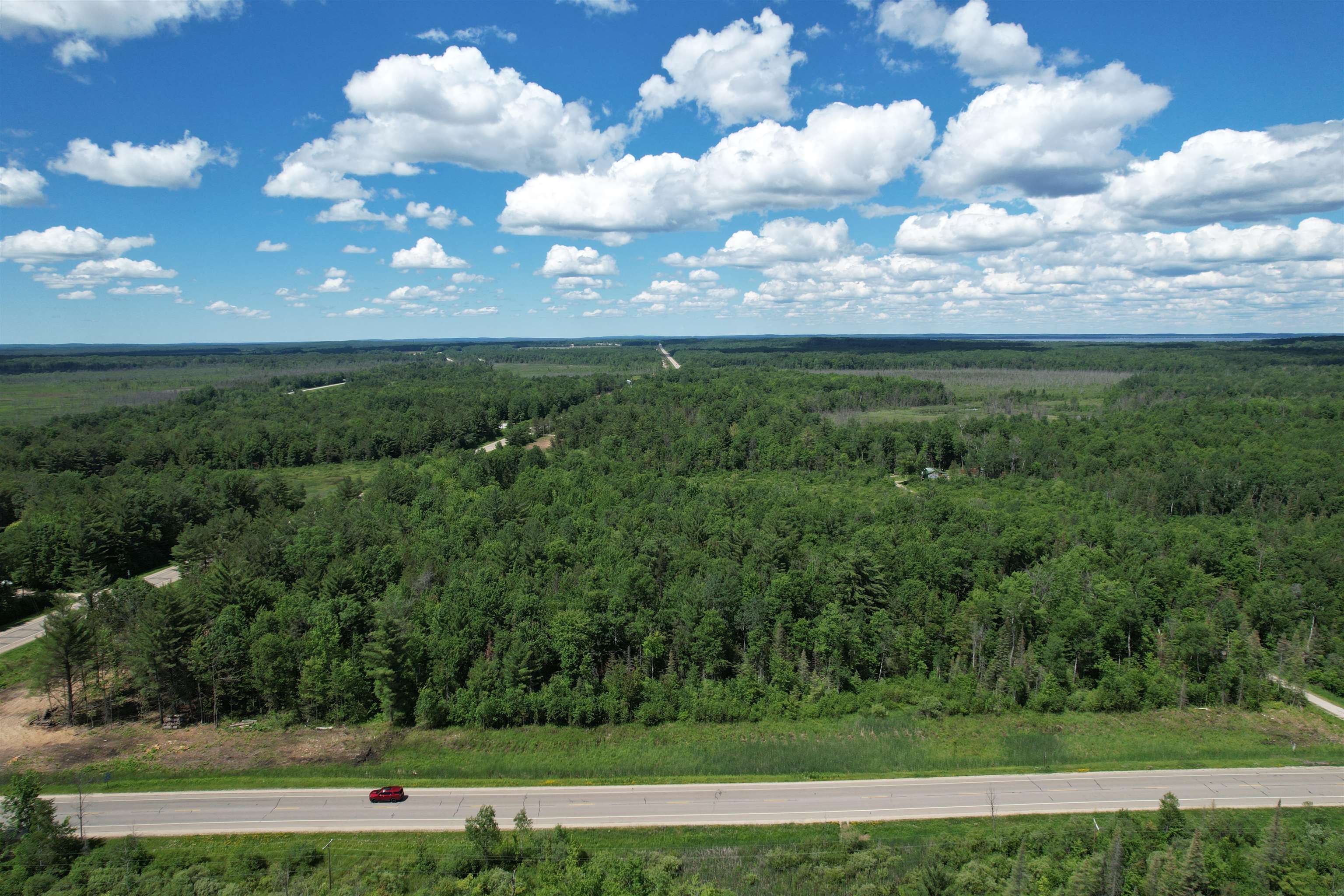 2nd image of 3936 S Deadstream Rd, Houghton Lake, MI 48629 | MLS# 78080070093