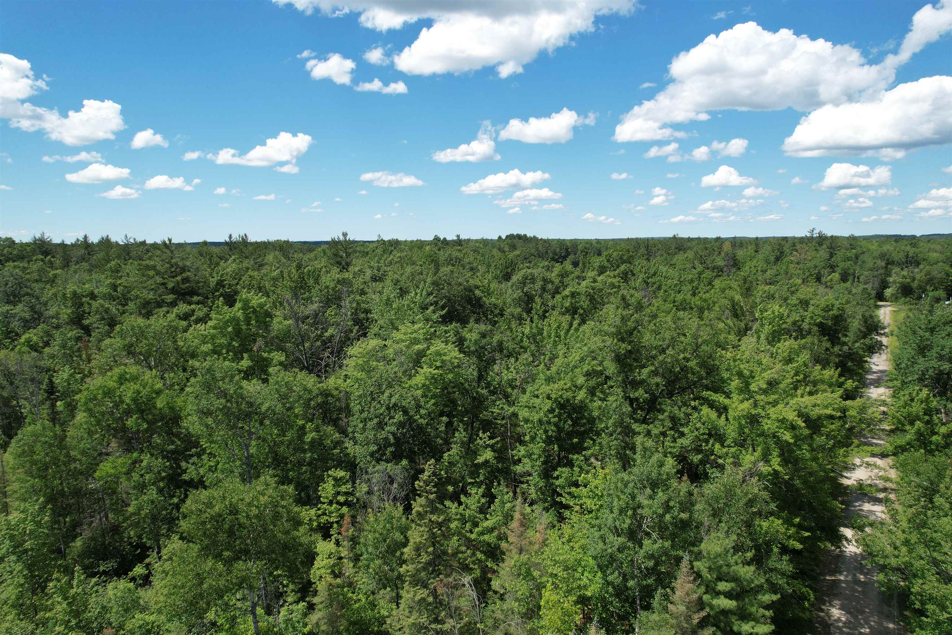 15th image of 3936 S Deadstream Rd, Houghton Lake, MI 48629 | MLS# 78080070093