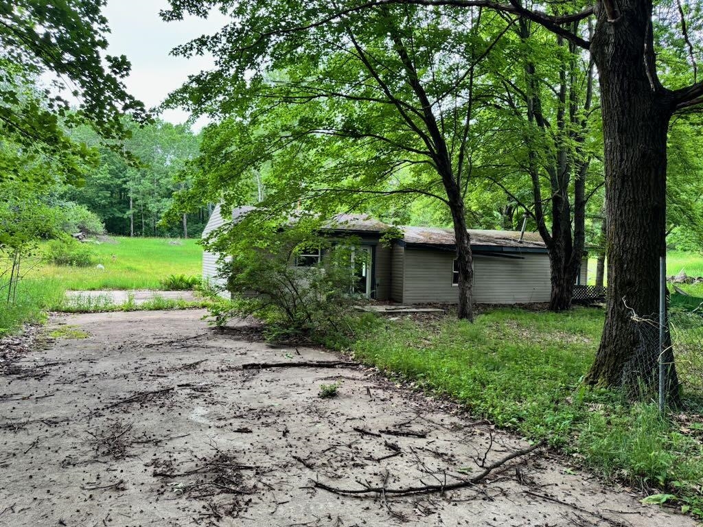 4th image of 4303 W Adams Rd, Lake, MI 48632 | MLS# 79080070184