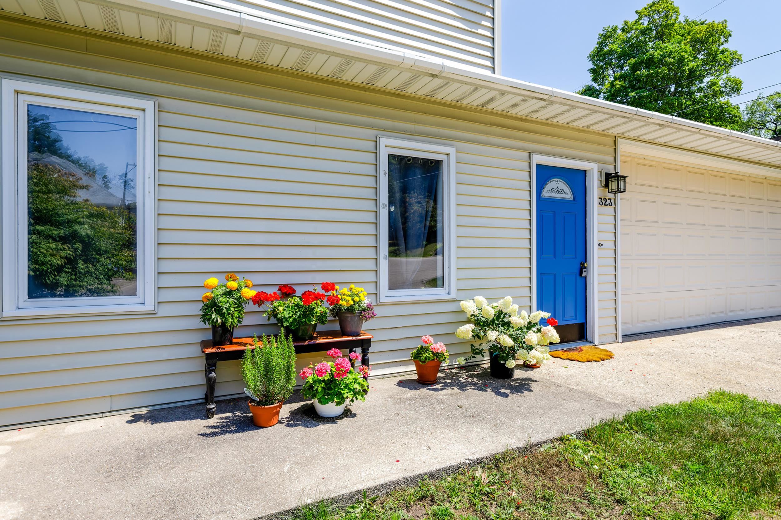 4th image of 323 Benzie Ct, Beulah, MI 49617 | MLS# 80070250