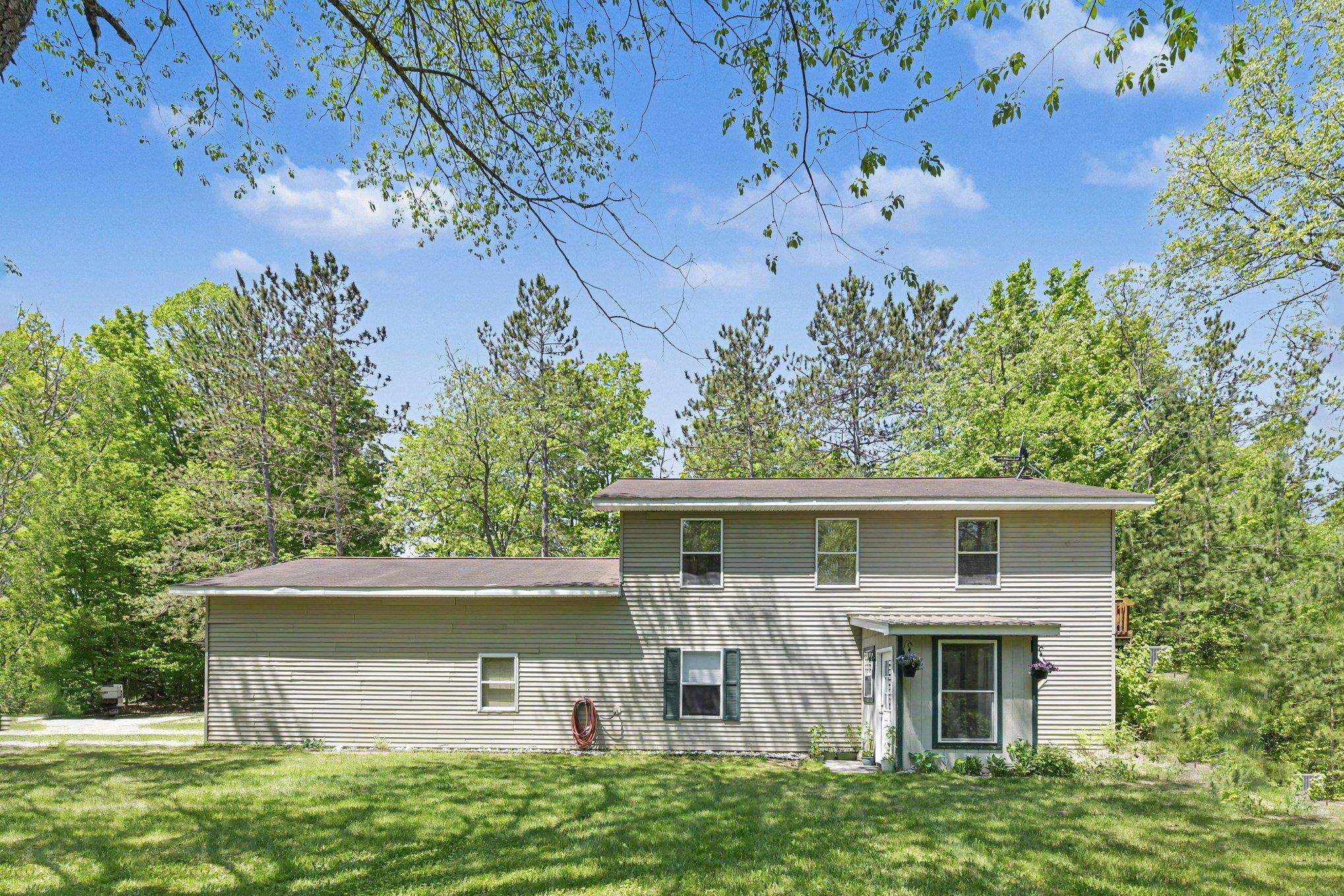 4th image of 5218 Mitchell Rd, Central Lake, MI 49622 | MLS# 80070319