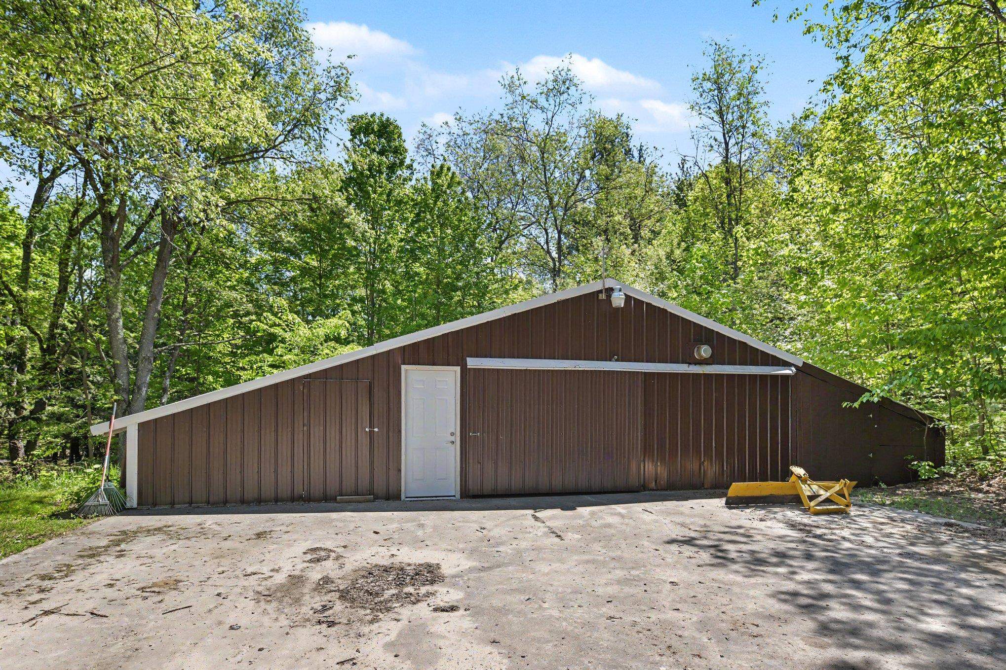5th image of 5218 Mitchell Rd, Central Lake, MI 49622 | MLS# 80070319