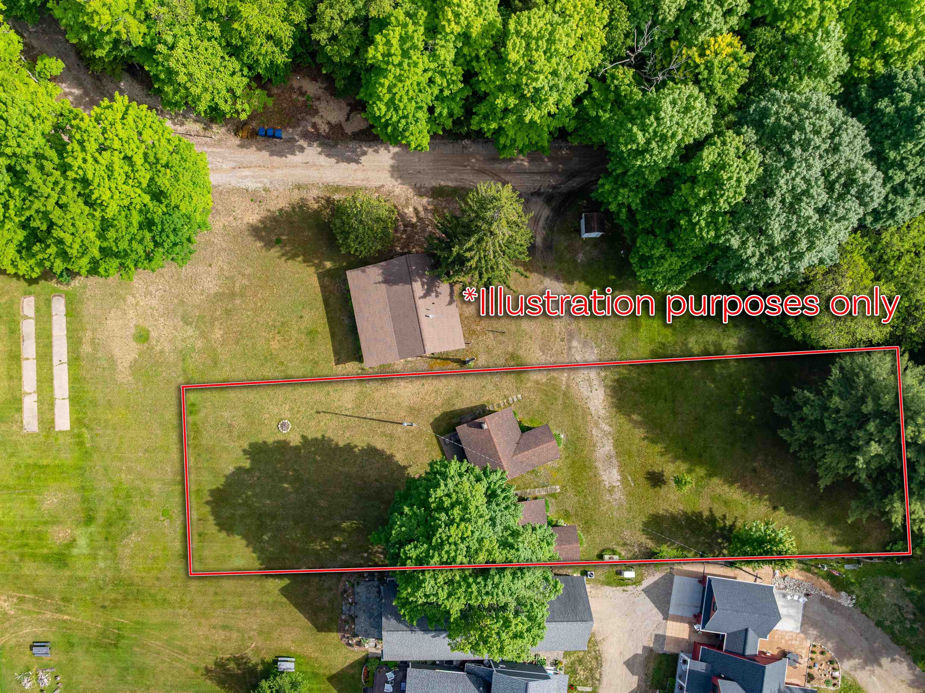 4th image of 10836 Torchlight Ln, Central Lake, MI 49622 | MLS# 78080070326
