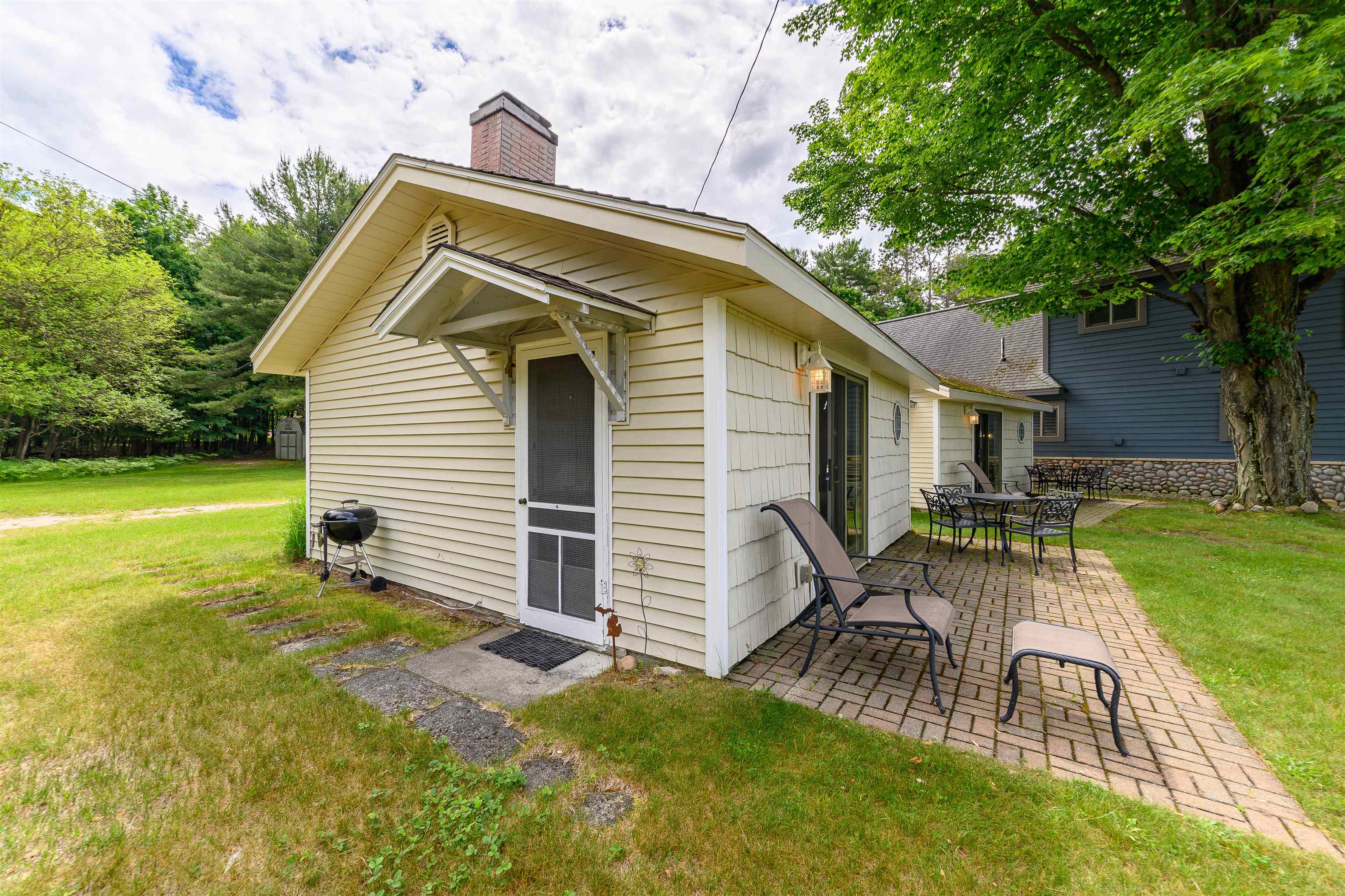 5th image of 10836 Torchlight Ln, Central Lake, MI 49622 | MLS# 78080070326