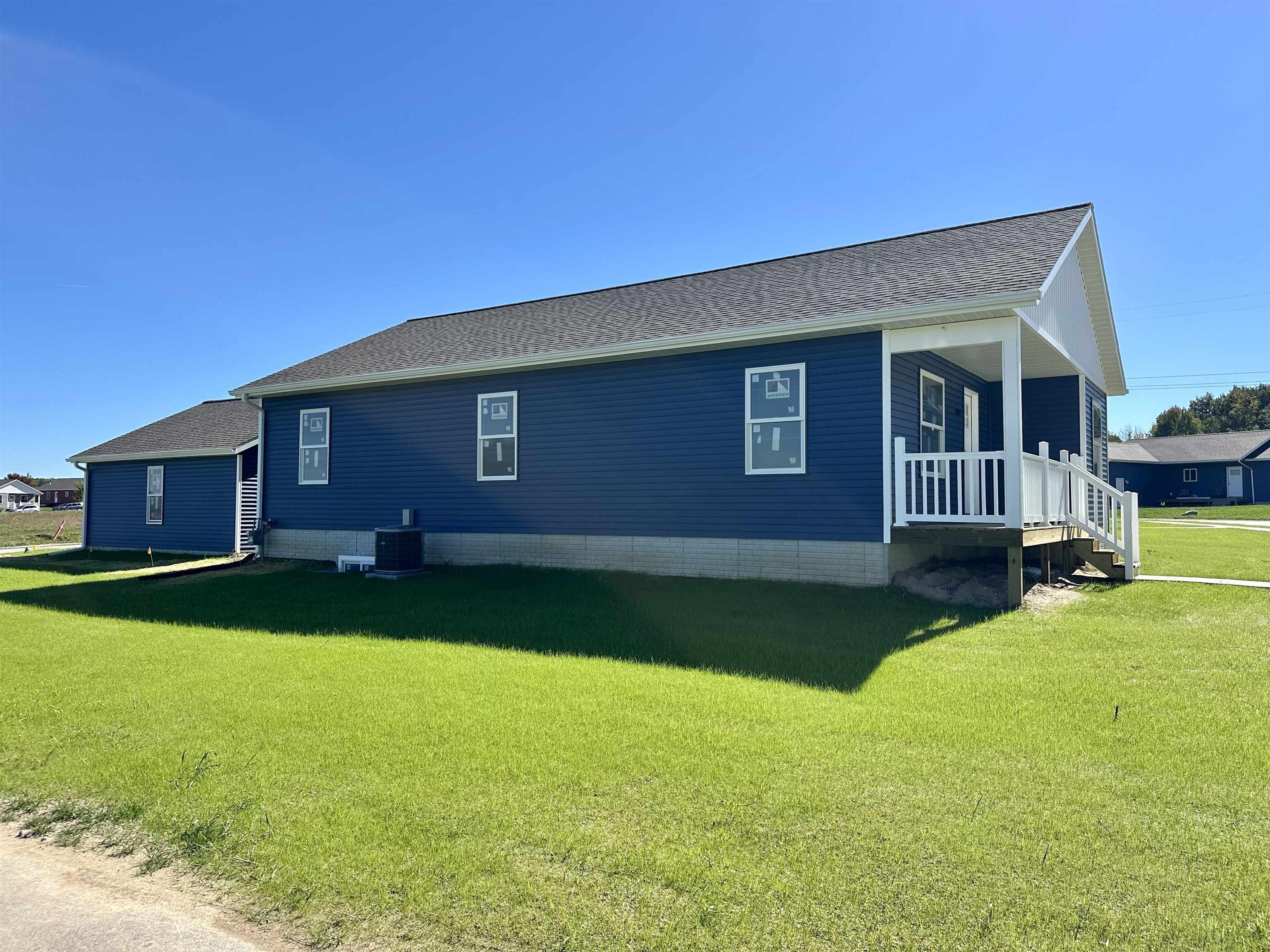 3rd image of 1262 Umber Dr, Traverse City, MI 49696 | MLS# 78080070334