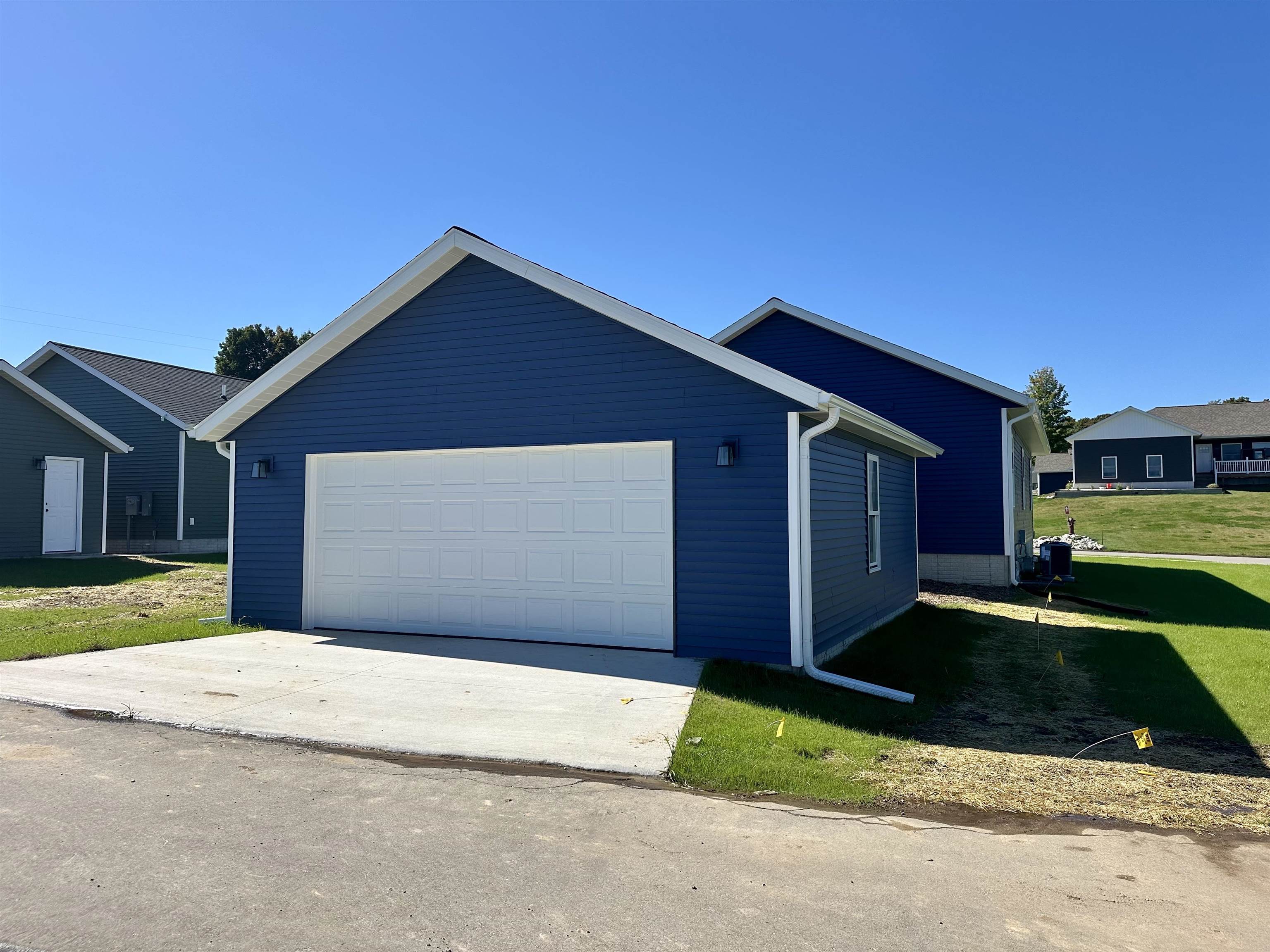 5th image of 1262 Umber Dr, Traverse City, MI 49696 | MLS# 78080070334