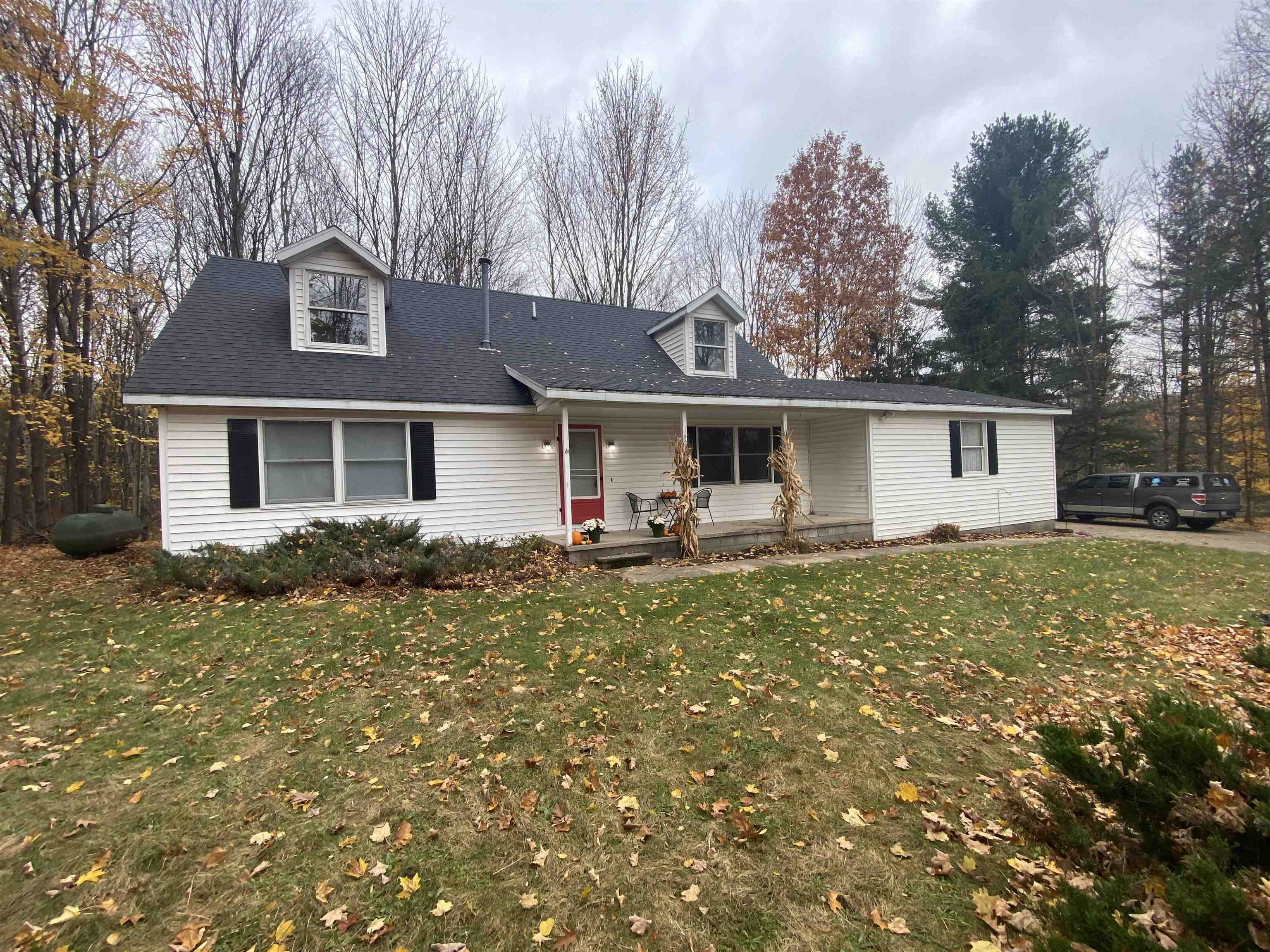 38th image of 12134 Jonathon Dr, Rapid City, MI 49676 | MLS# 78080070357
