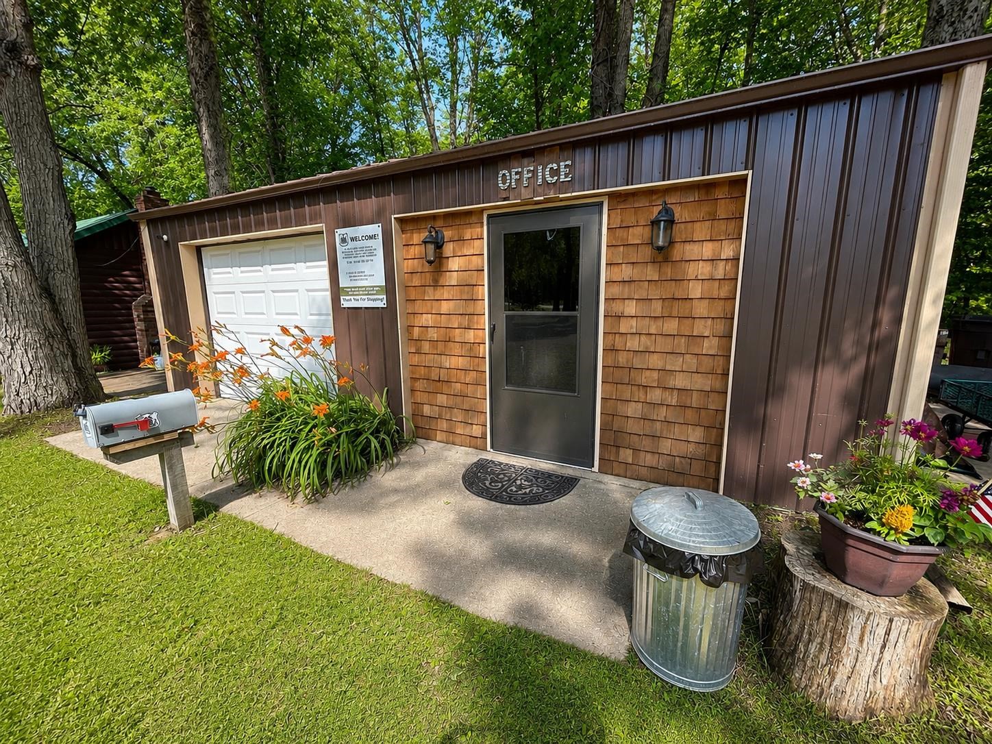 2nd image of 10400 N Us 31 N, Free Soil, MI 49411 | MLS# 78080070405