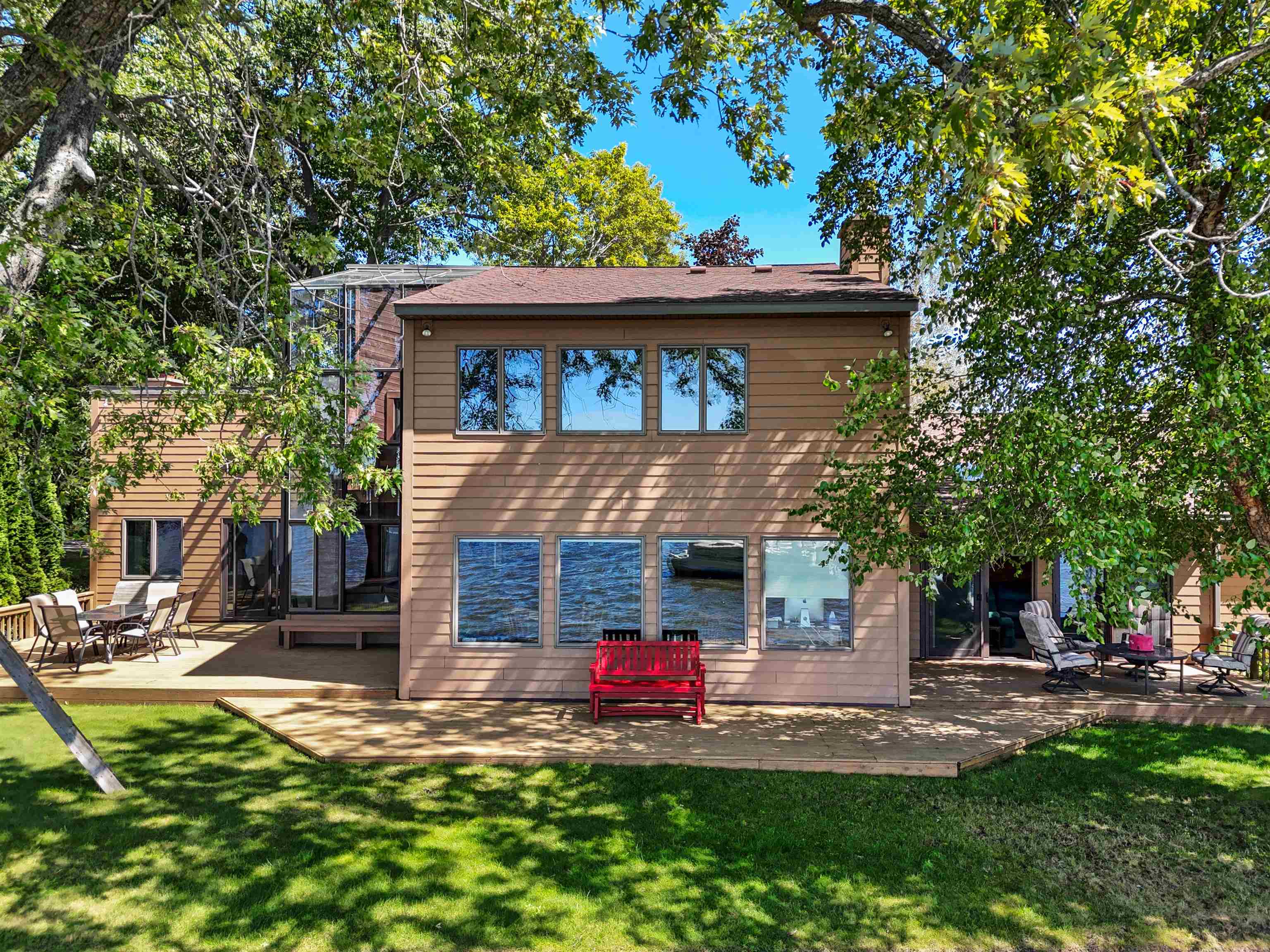 69th image of 311 E Lake Mitchell Dr, Cadillac, MI 49601 | MLS# 80070442