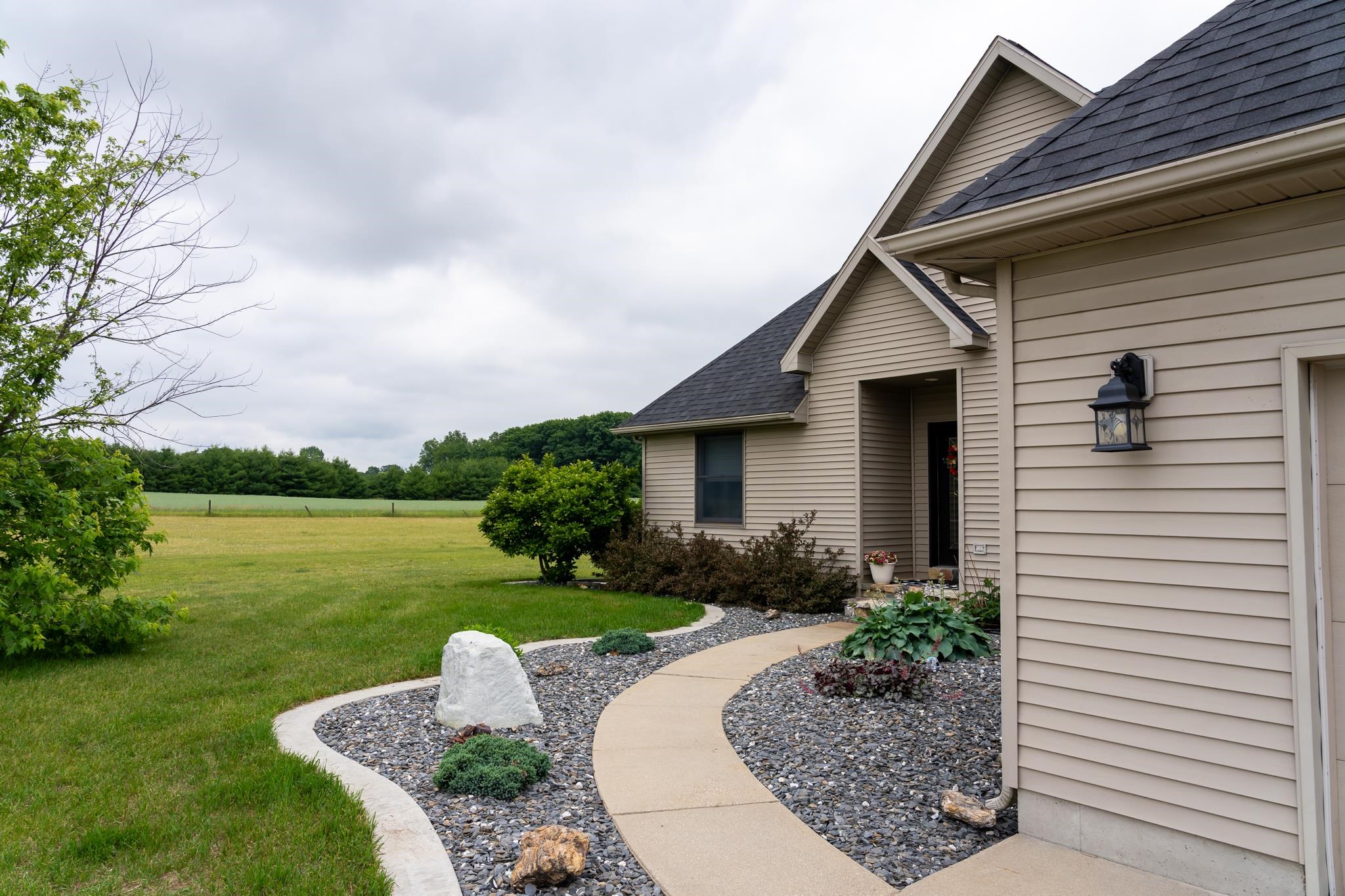 3rd image of 7667 W Pickard Rd, Mount Pleasant, MI 48858 | MLS# 79080070504