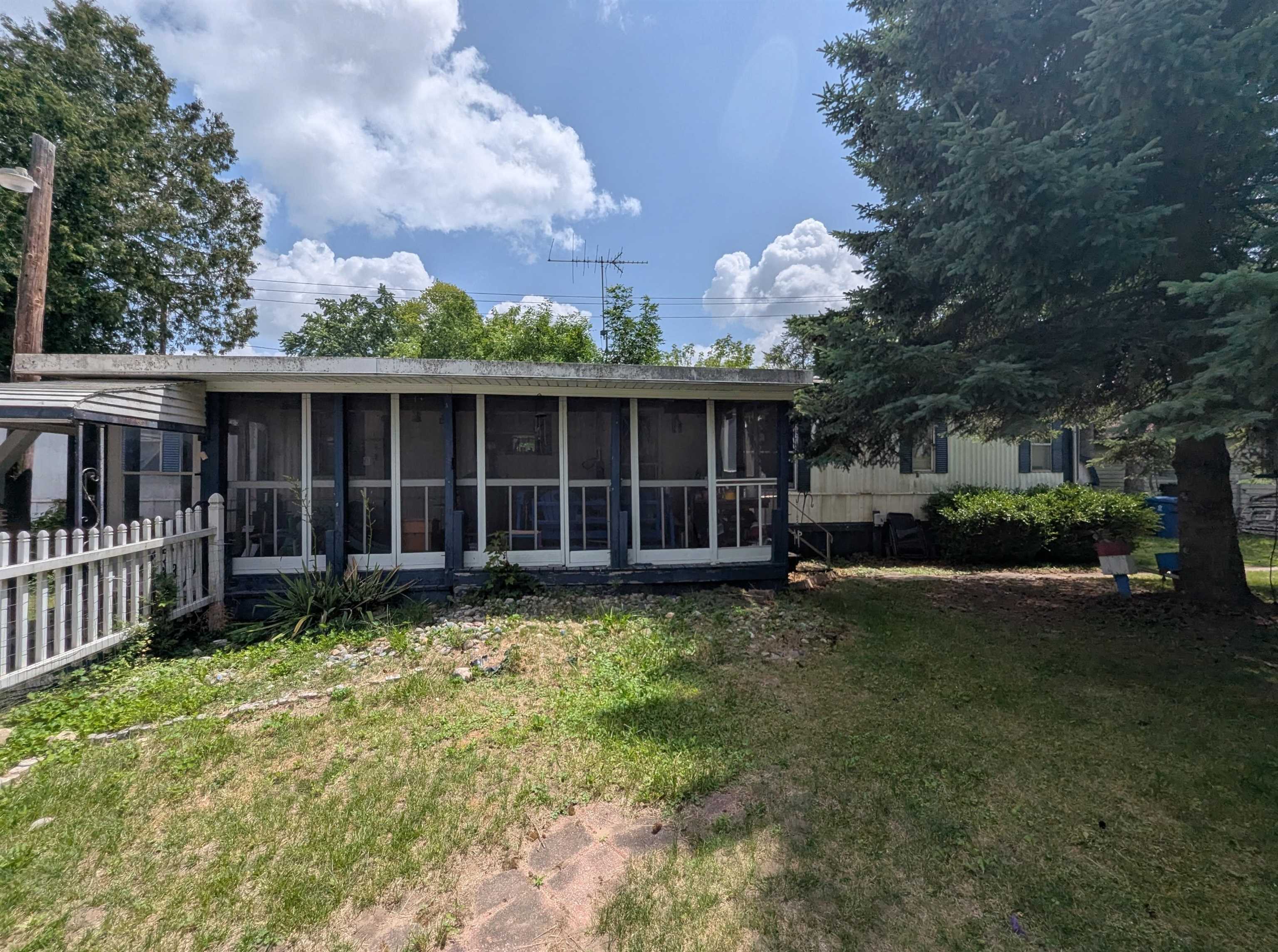 1st image of 3525 East City Limits Rd, Standish, MI 48658 | MLS# 77080070508