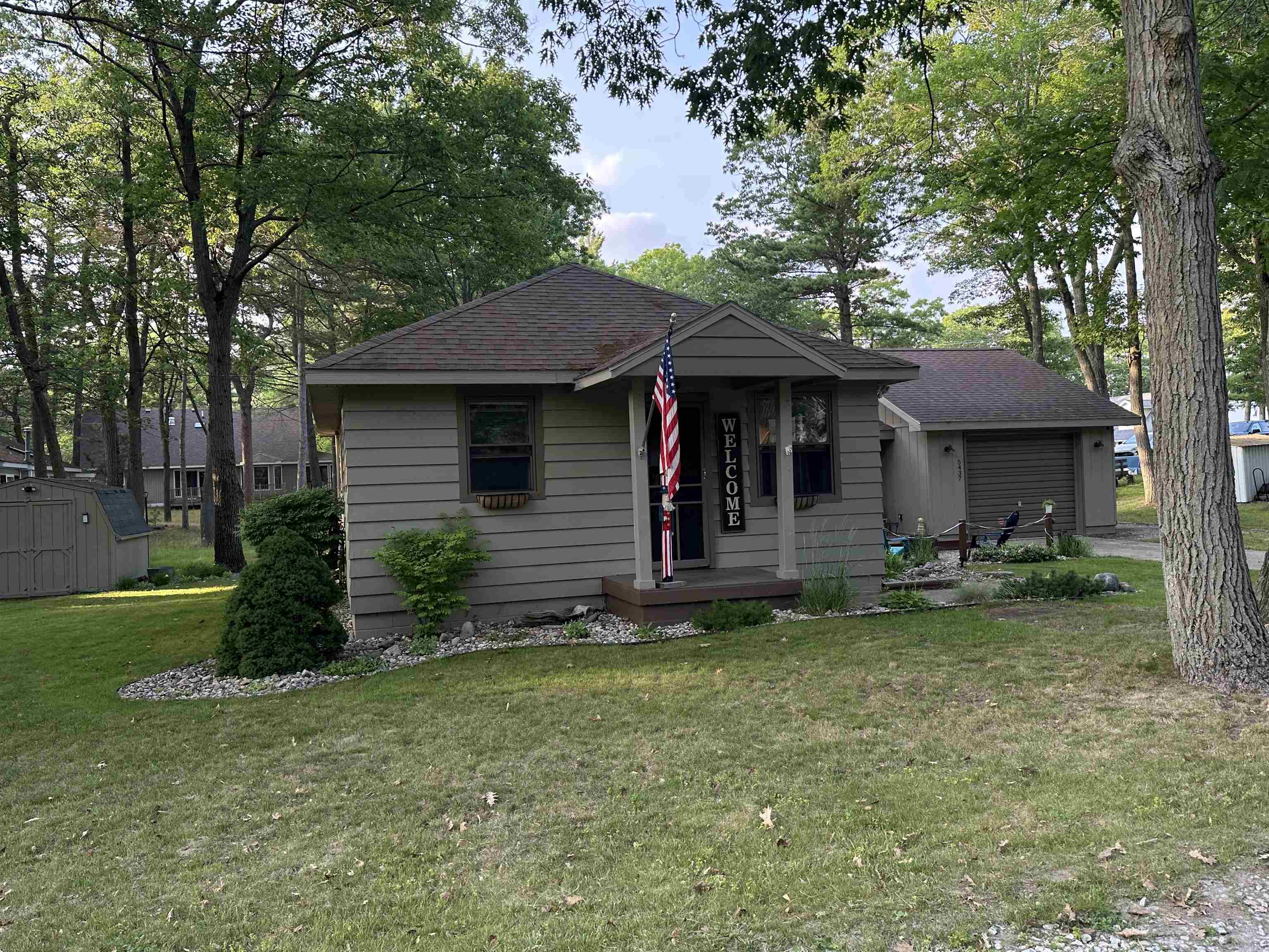 5th image of 5437 E 8Th St, Au Gres, MI 48703 | MLS# 77080070615