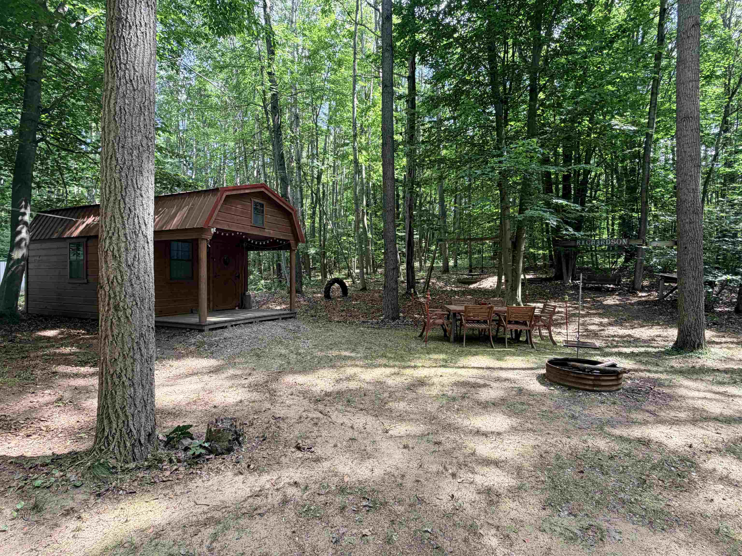 4th image of 113 Hills Cir, Leroy, MI 49655 | MLS# 78080070763