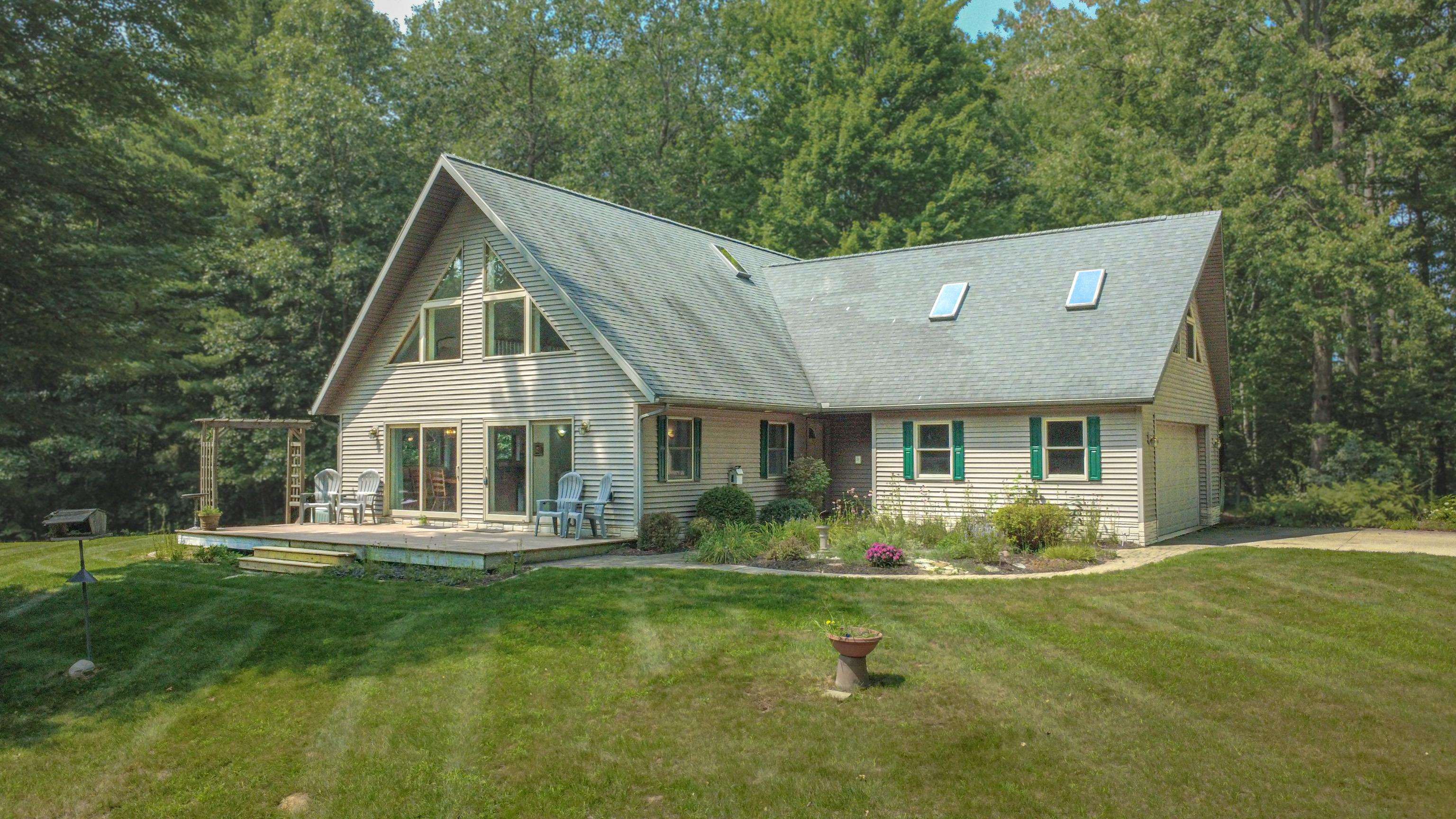 2nd image of 4769 Feather Trl, Edmore, MI 48829 | MLS# 79080070864