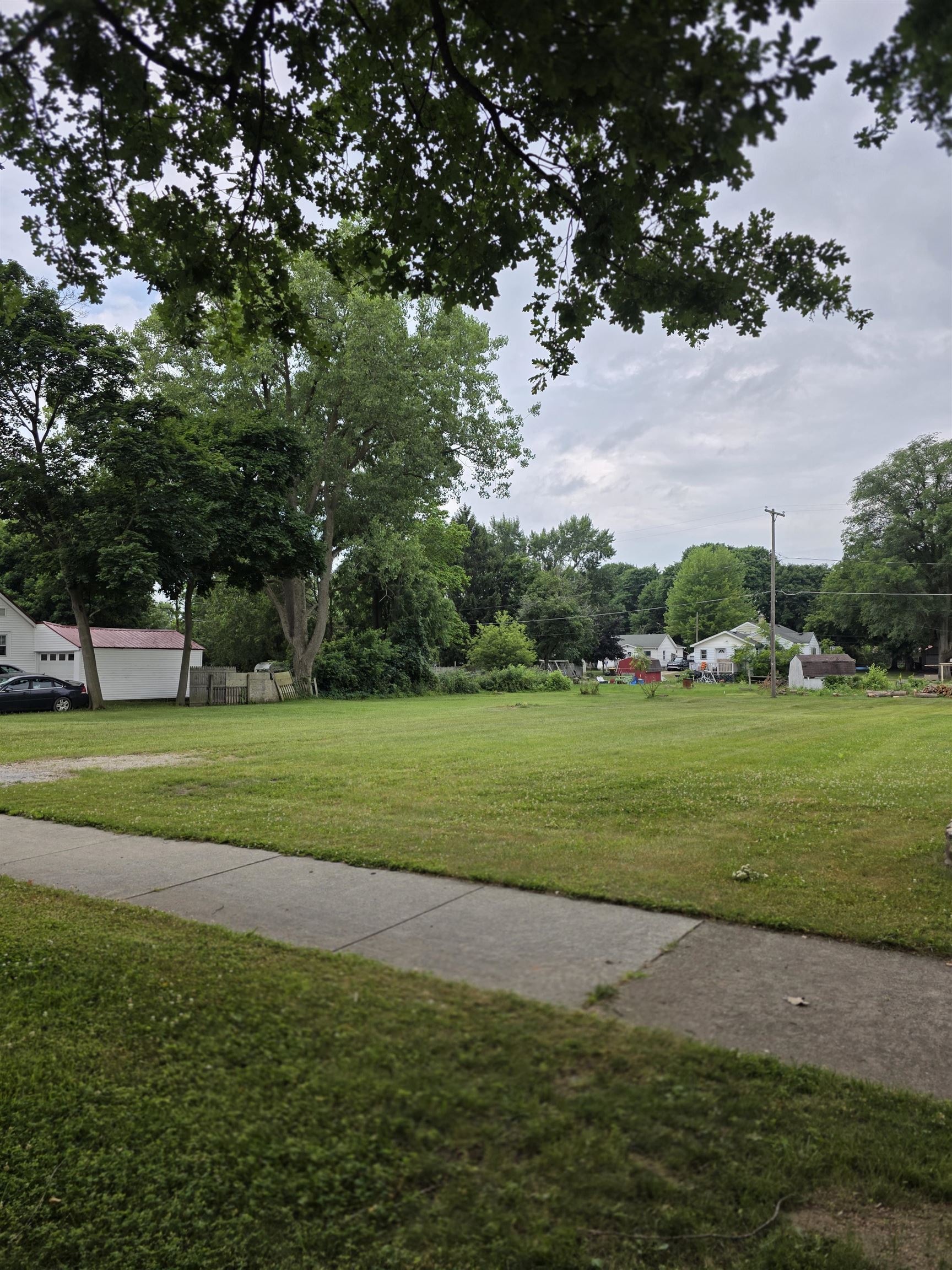 1st image of 111 Grove, Alma, MI 48801 | MLS# 79080070894