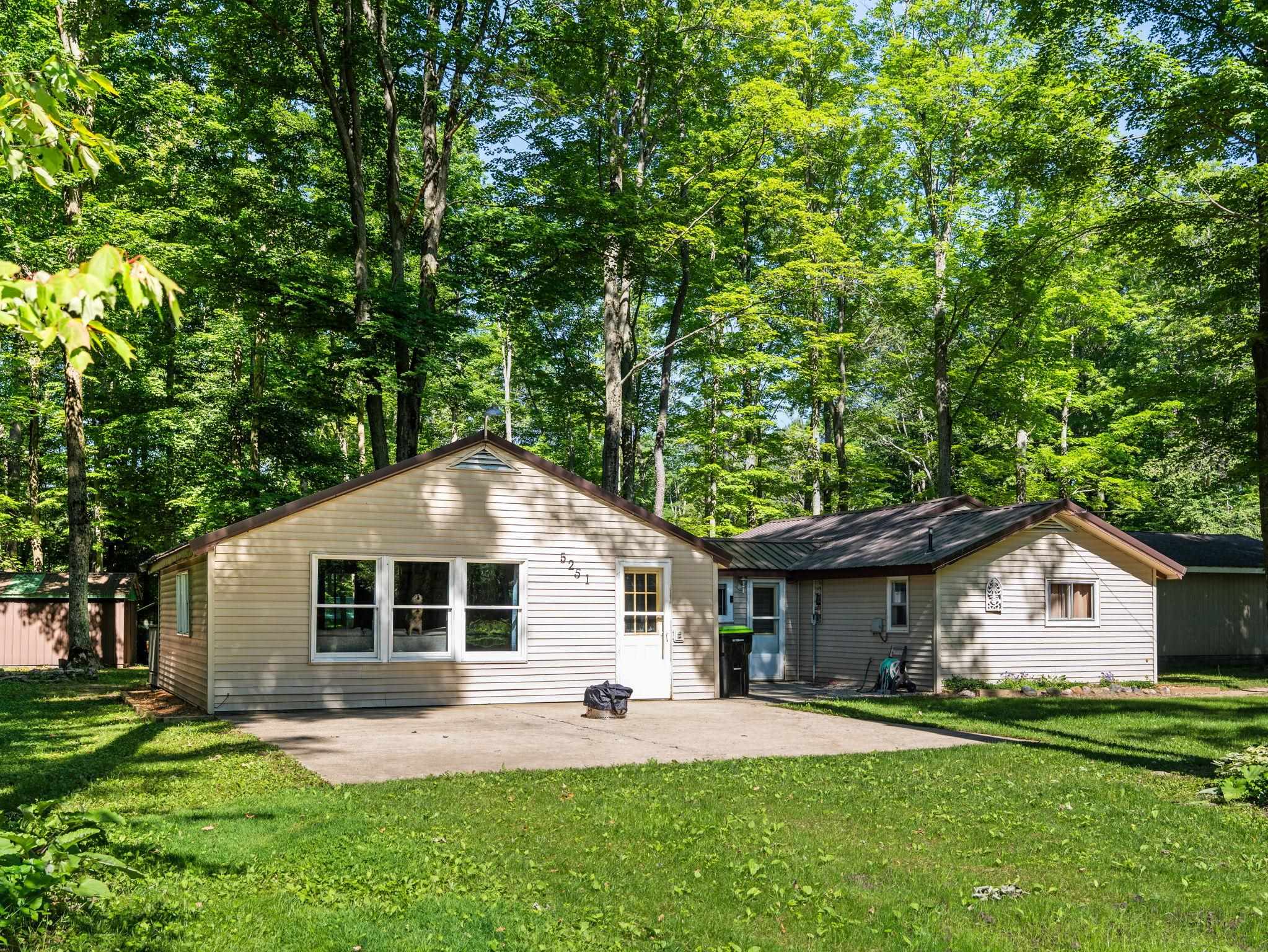 Homes for sale in Kalkaska, MI | 5251 E Shore Dr, Kalkaska, MI 49646 | MLS# 80070916