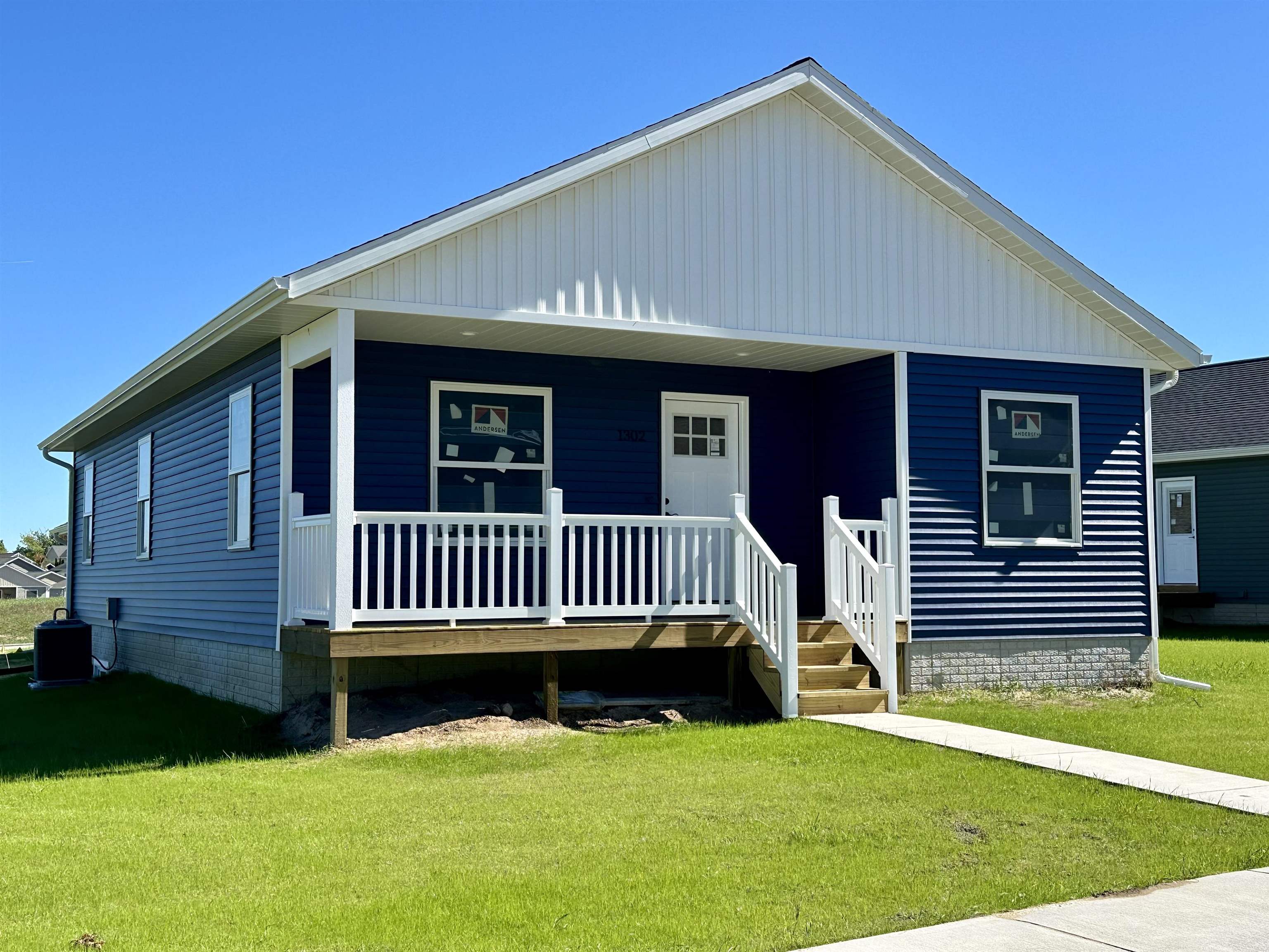 1st image of 913 Sepia St, Traverse City, MI 49696 | MLS# 78080070917