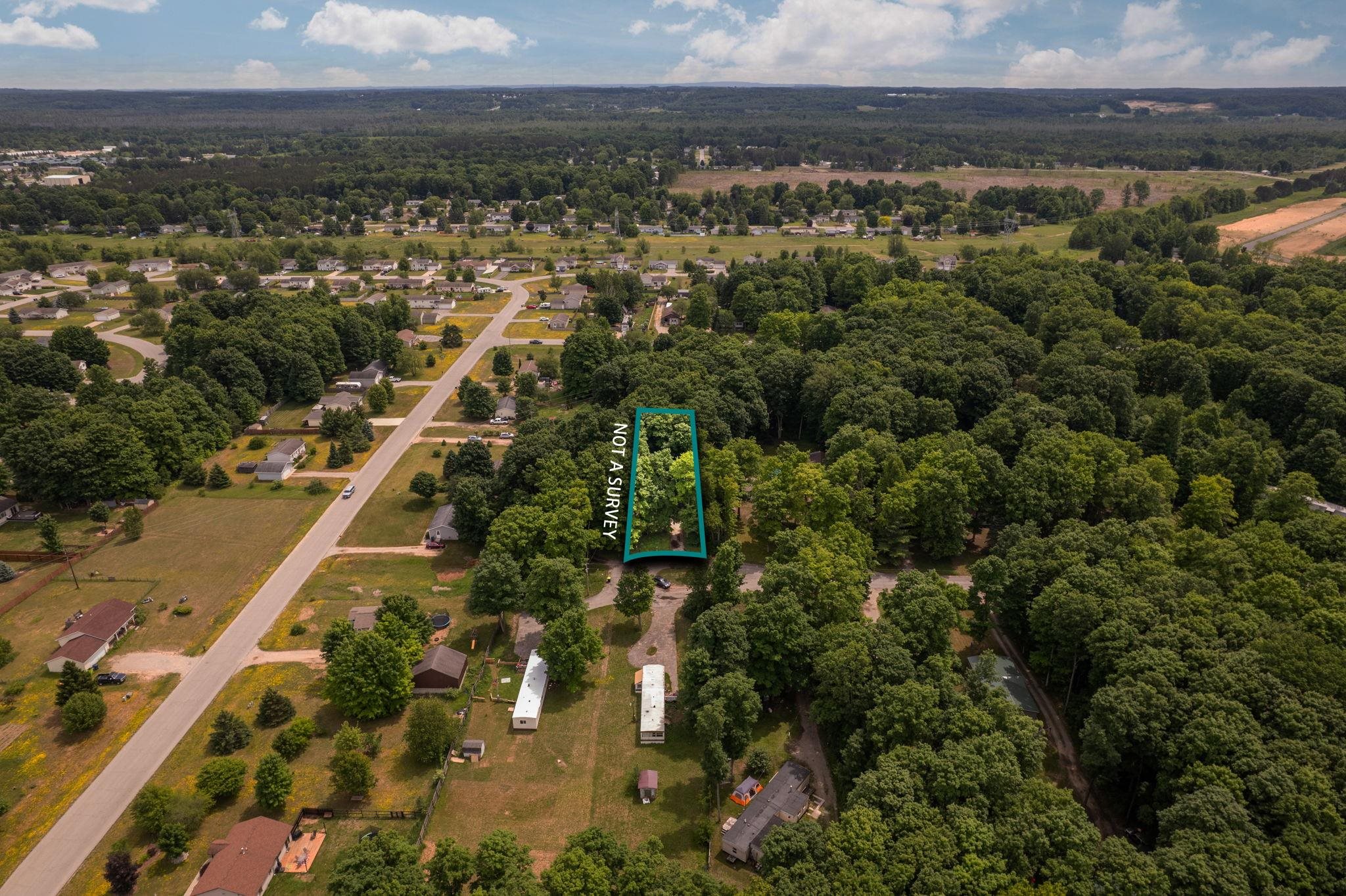 21st image of 4519 E Mobile Trl, Traverse City, MI 49685 | MLS# 78080070936
