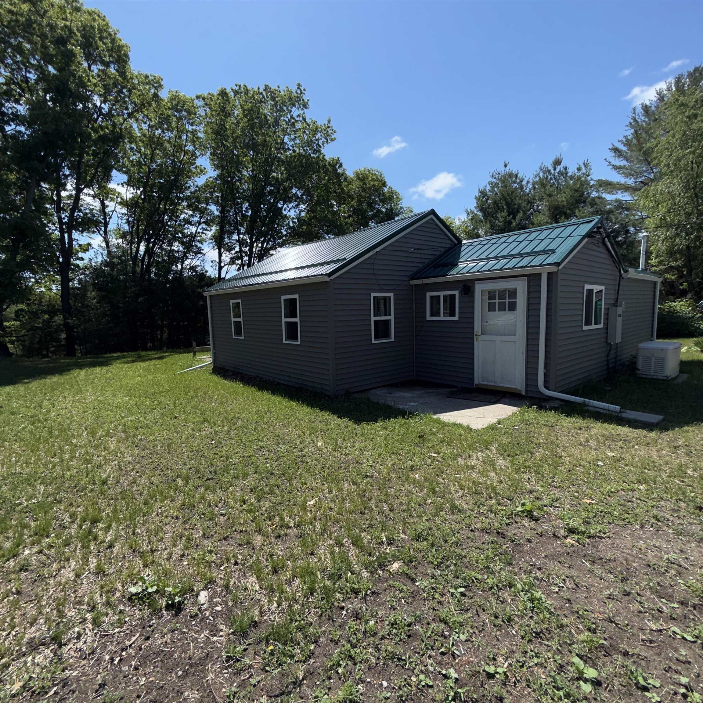 Homes for sale in Grant Township Iosco, MI | 1960 Center St, Grant Township Iosco, MI 48748 | MLS# 77080071011