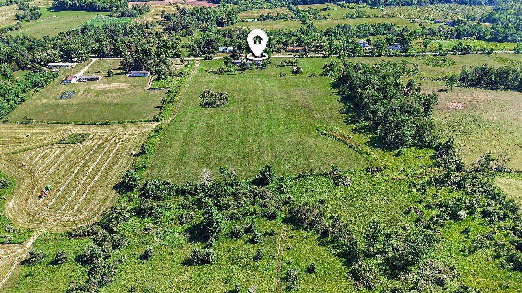 4th image of 23688 4 Mile Rd, Reed City, MI 49677 | MLS# 80071099