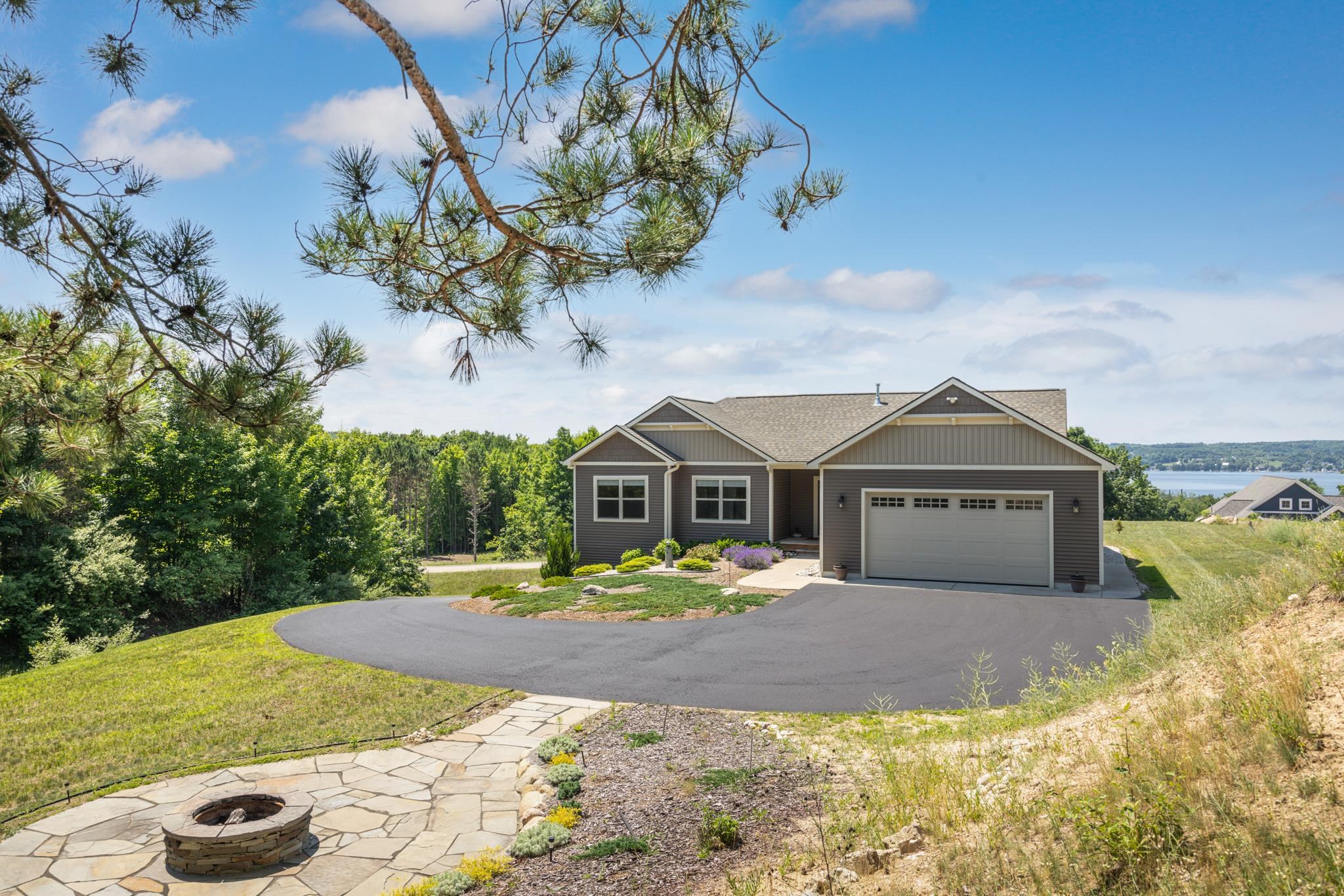 1st image of 8087 S Bingham Ridge Dr, Traverse City, MI 49684 | MLS# 78080071107