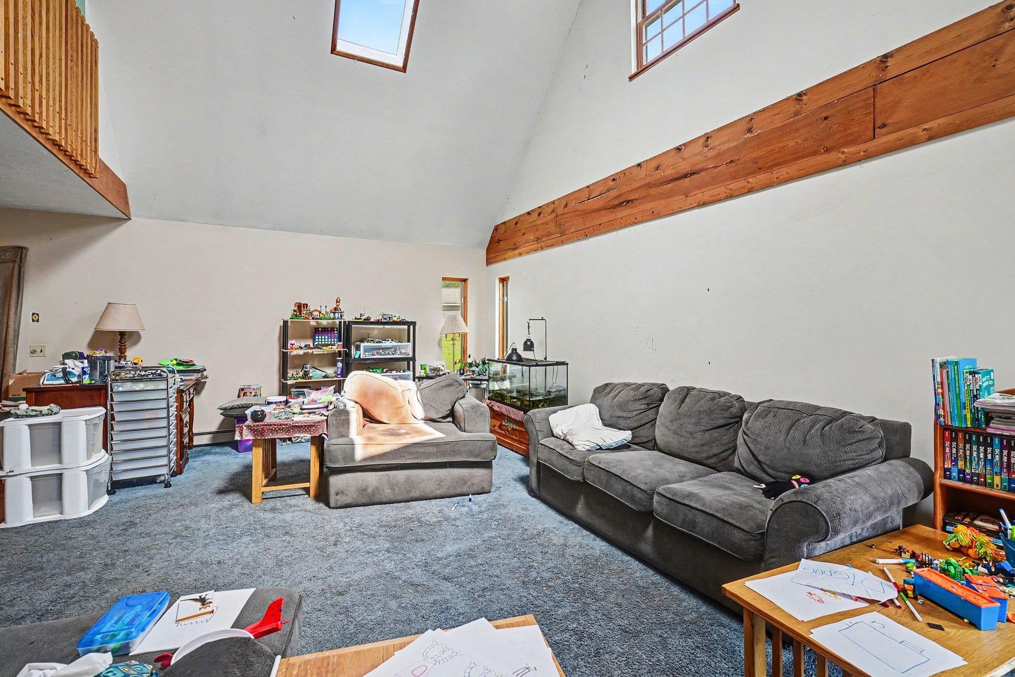 5th image of 509 Gitchegumee Dr, Buckley, MI 49620 | MLS# 80071112