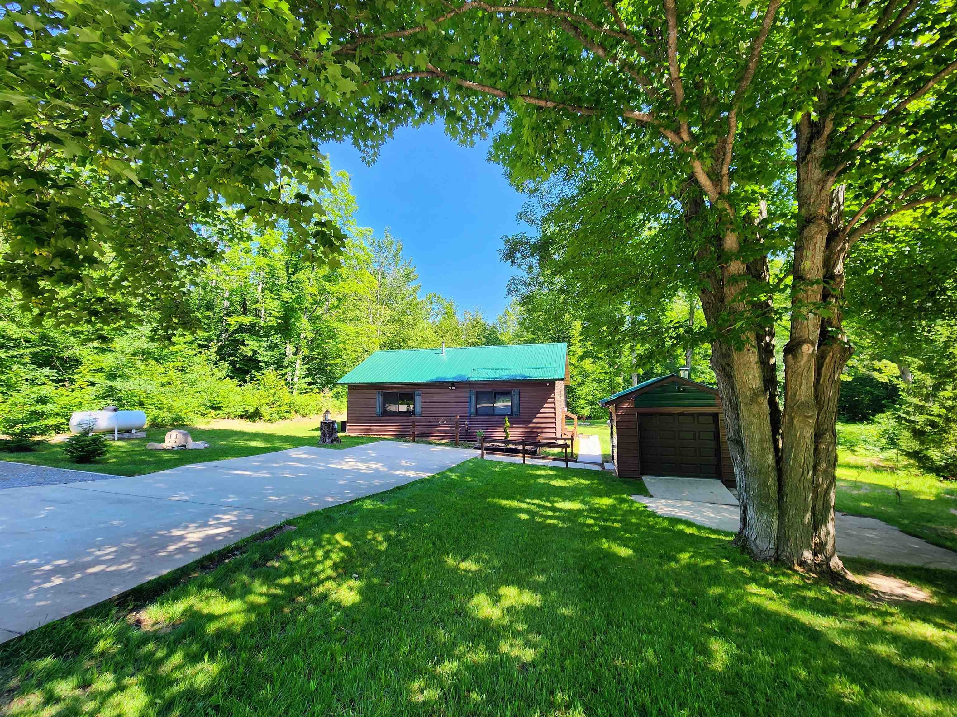 3rd image of 9817 Montrose Dr, Mancelona, MI 49659 | MLS# 78080071132