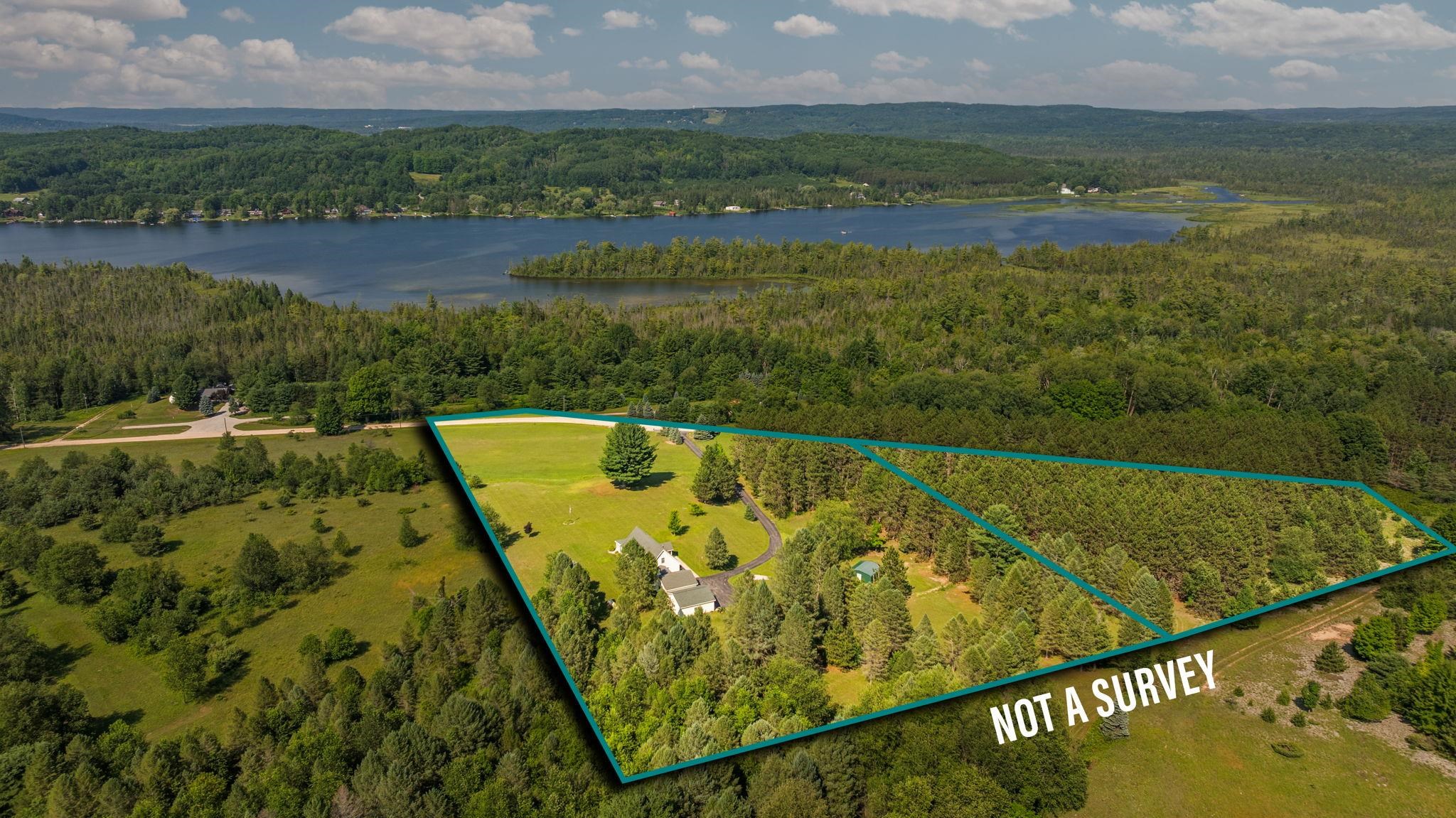 5th image of 7857 Paige Rd, Bellaire, MI 49615 | MLS# 80071148