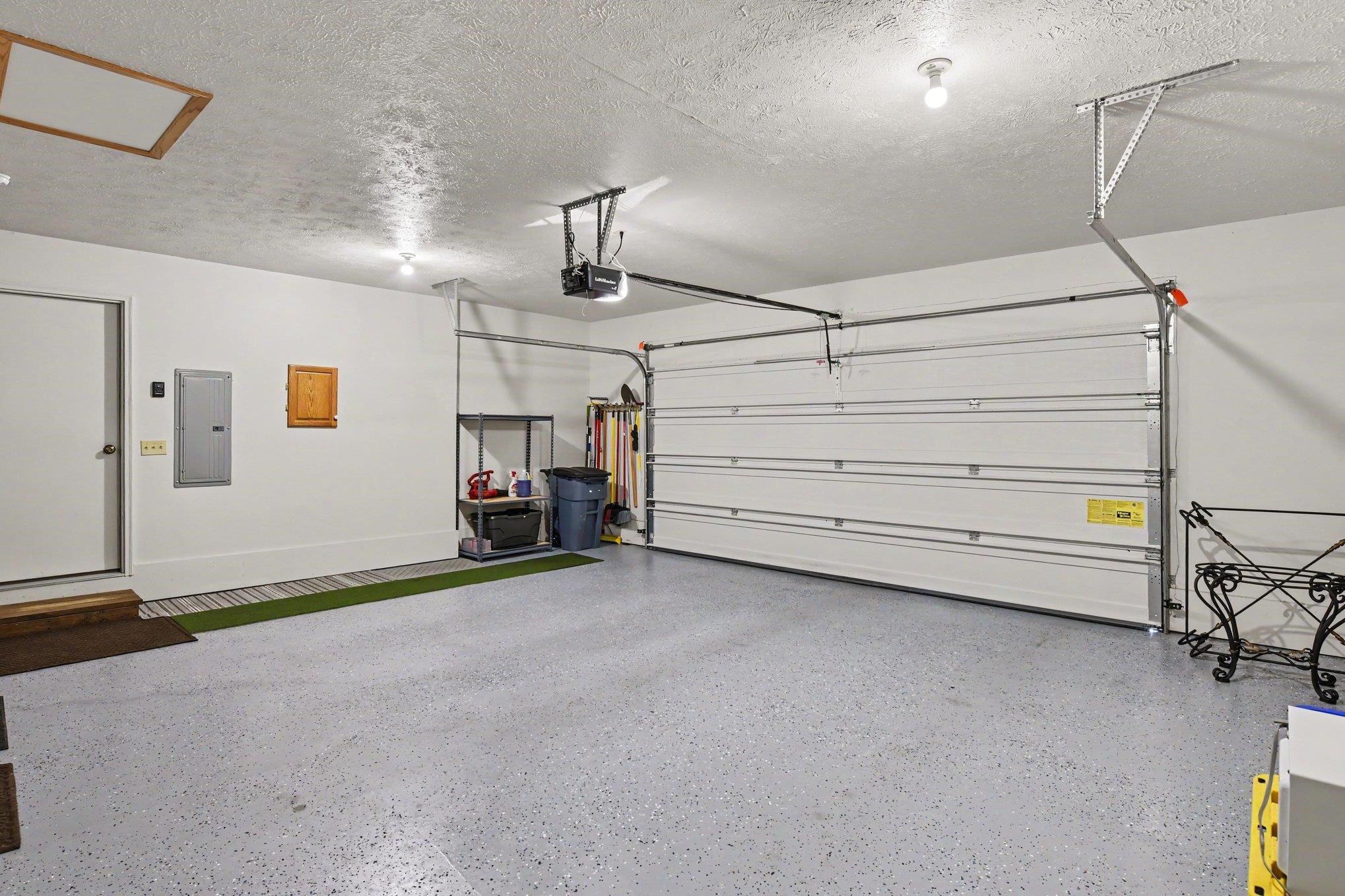 2nd image of 133 N Shore Dr W, Cadillac, MI 49601