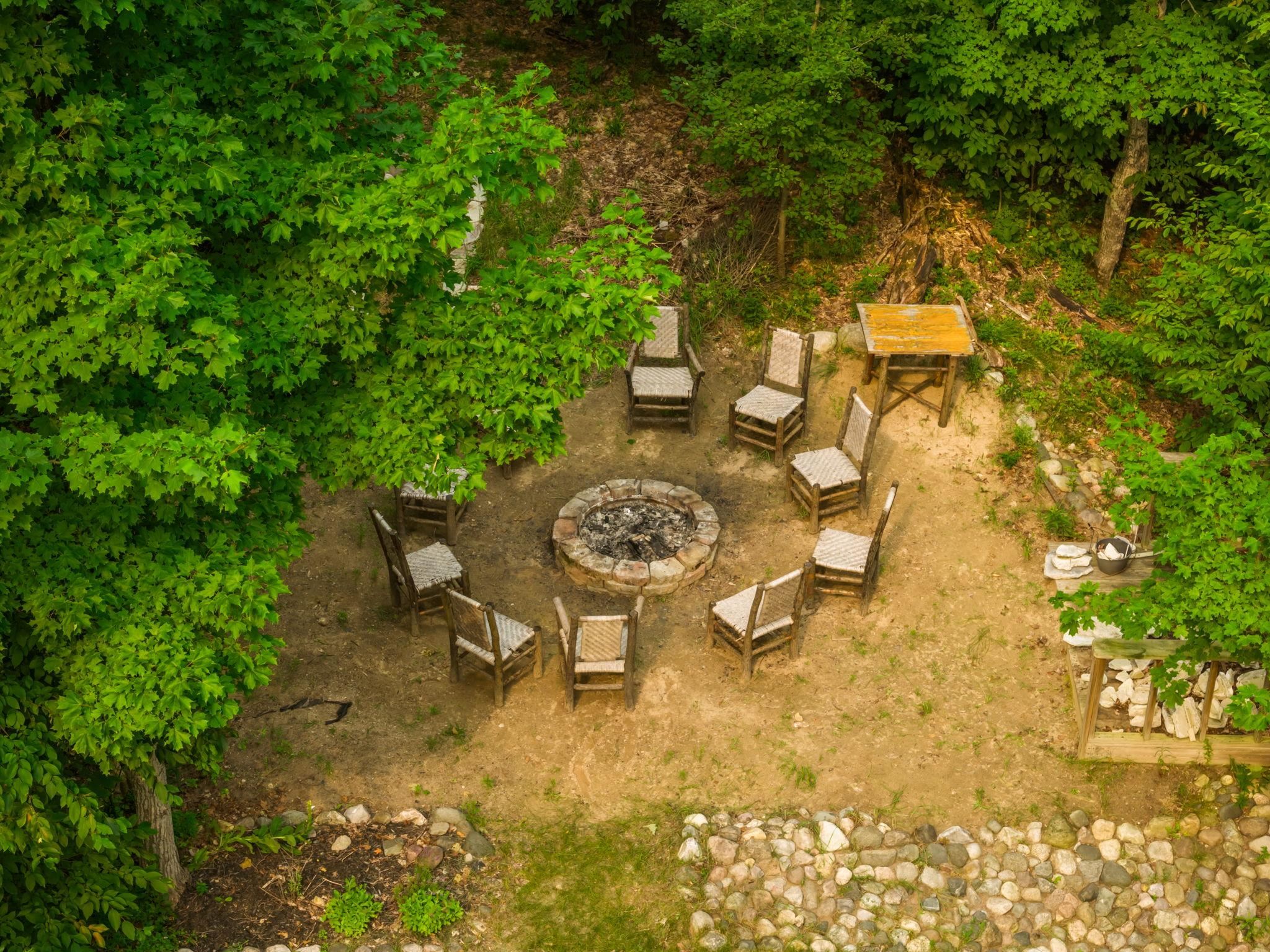 55th image of 8433 Forest Ct, Traverse City, MI 49684 | MLS# 78080071203