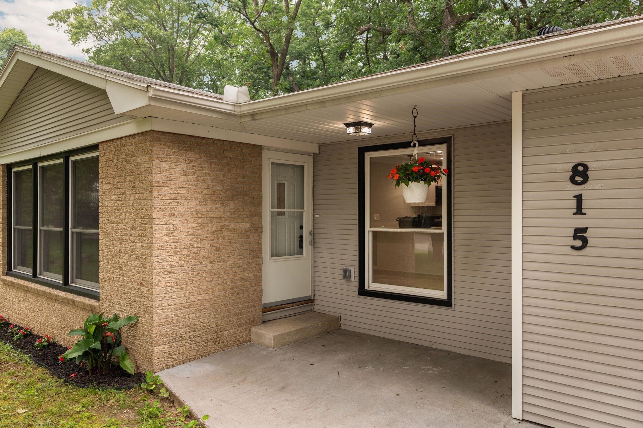 Photo 1 of Single family home for sale at 815 Westminster Rd, Traverse City, MI 49686 | MLS# 78080071246 | Listing updated on 2026-10-05