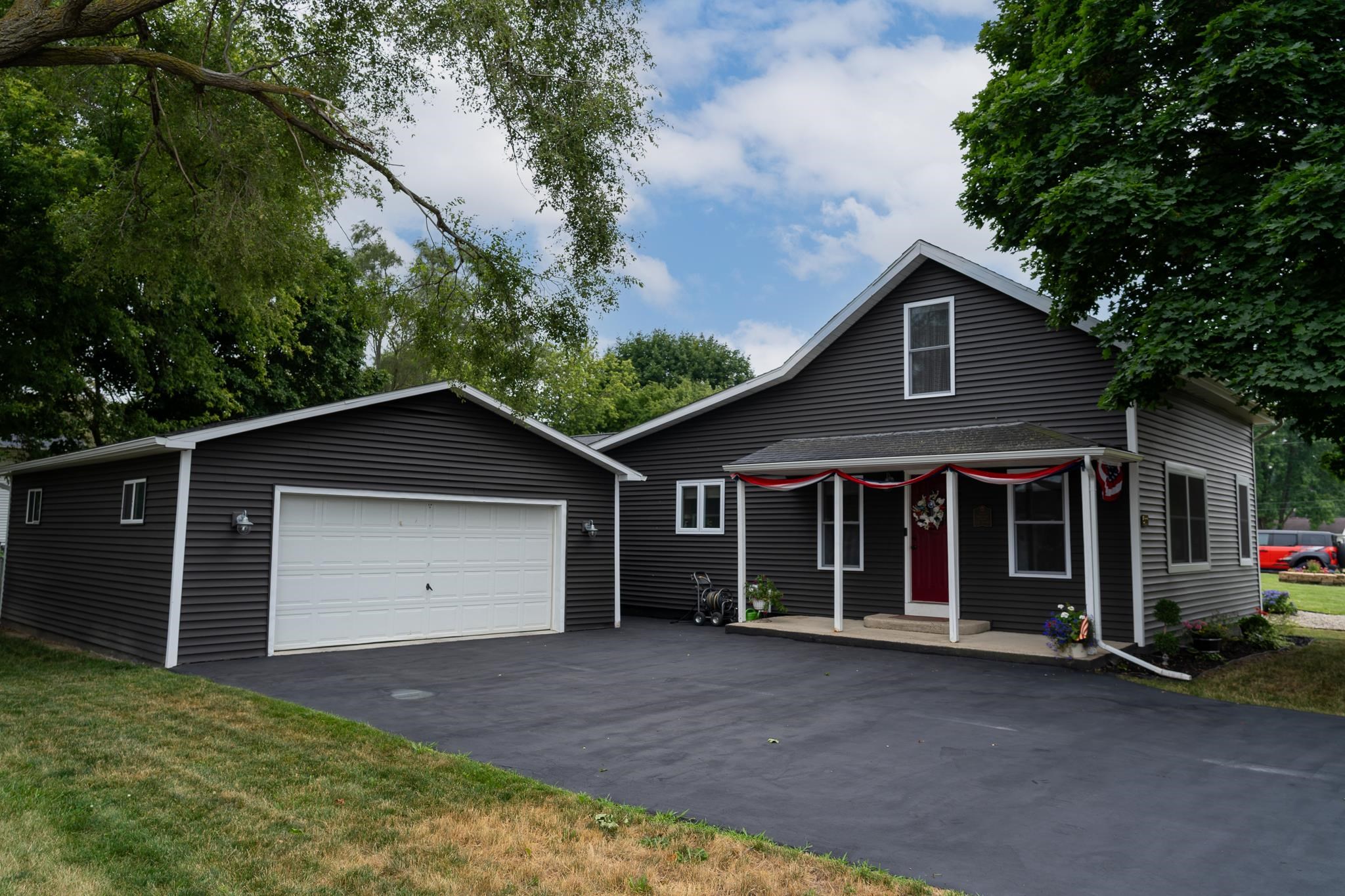 3rd image of 522 N 2Nd St, Shepherd, MI 48883 | MLS# 80071312
