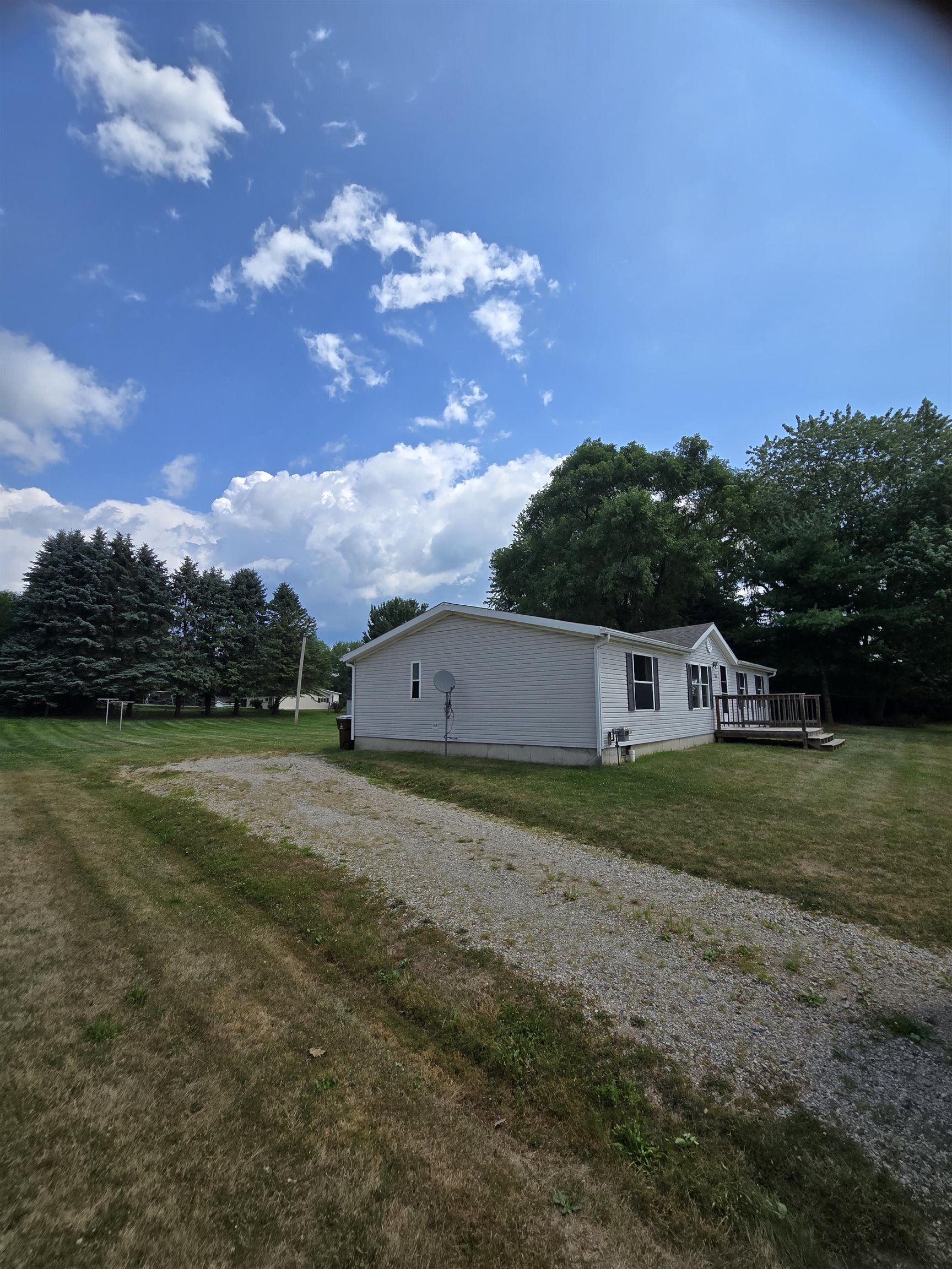 Homes for sale in St Louis City Gratiot, MI | 606 W Prospect St, St Louis City Gratiot, MI 48880 | MLS# 79080071354