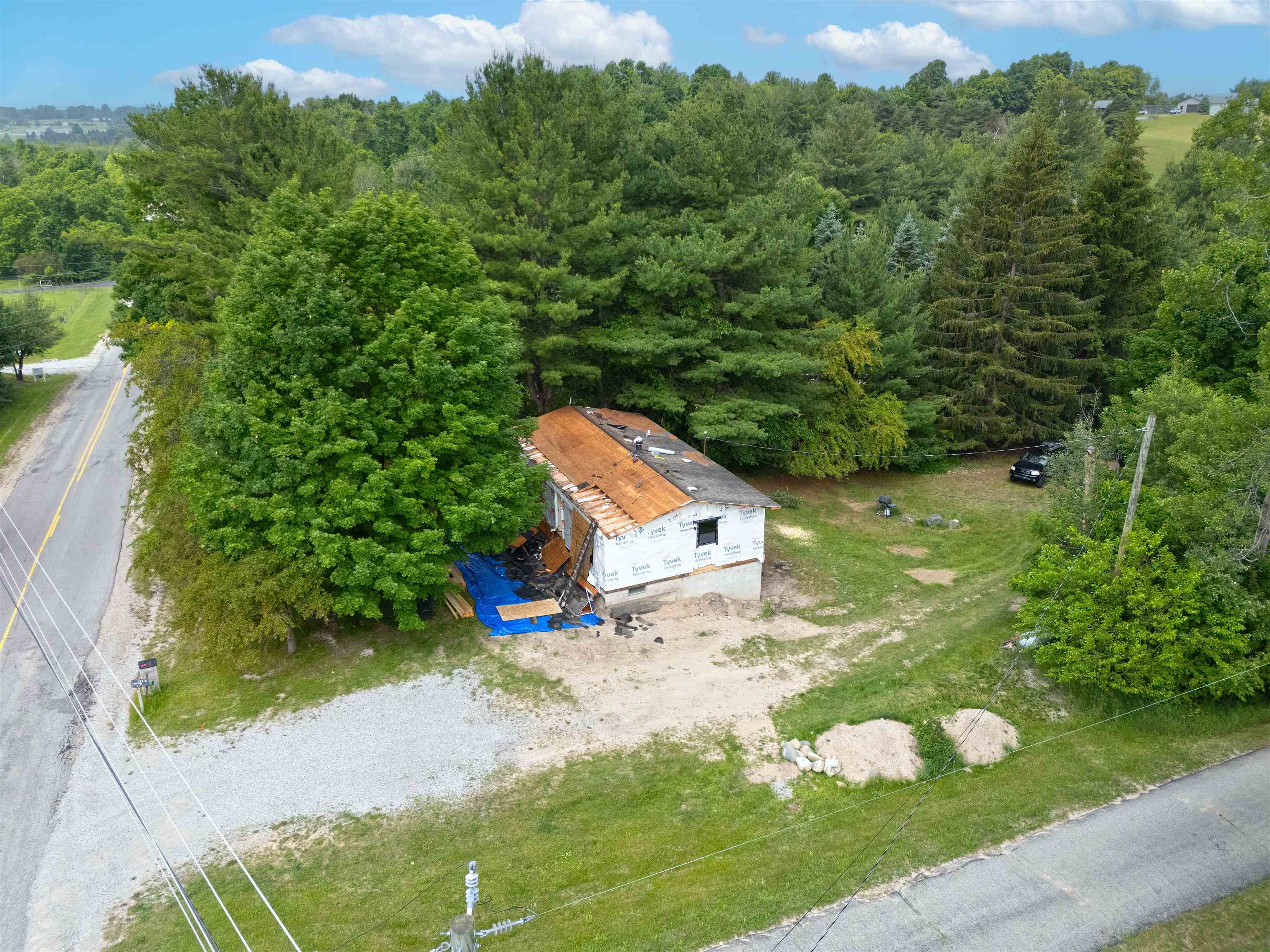 4th image of 6173 Brackett Rd, Williamsburg, MI 49690 | MLS# 80071401