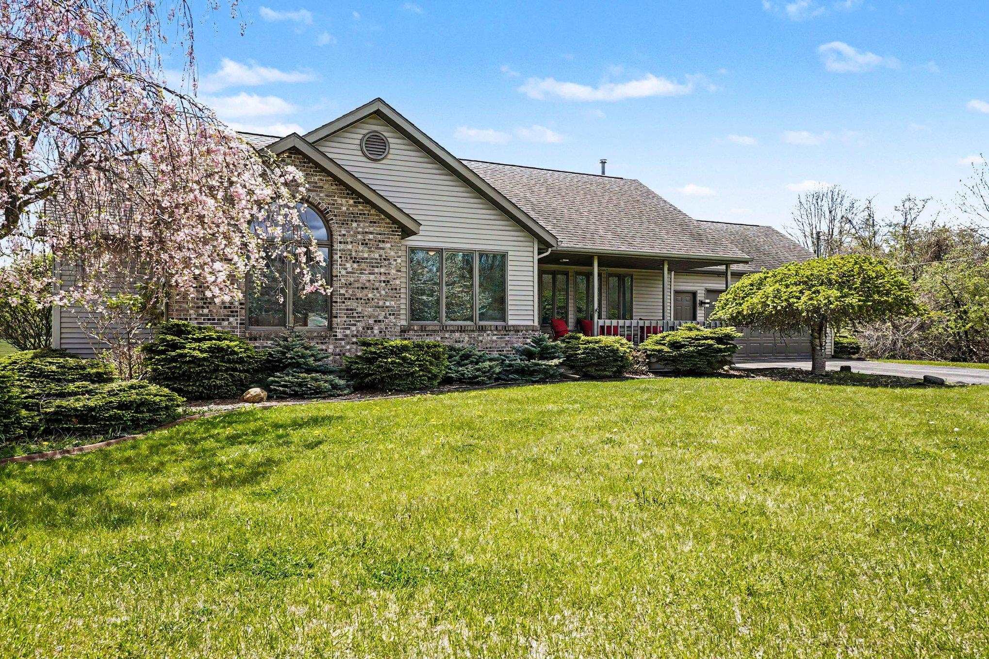 4th image of 155 Anna Dr, Tawas City, MI 48763 | MLS# 80071457
