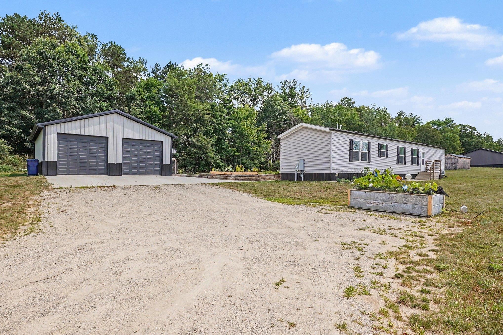3rd image of 8985 S Fordyce Rd, Mount Pleasant, MI 48858 | MLS# 80071467