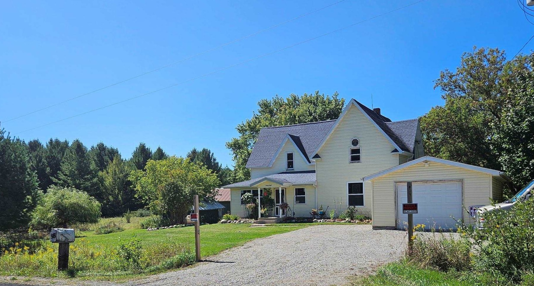2nd image of 98 Mud Lake Rd, West Branch, MI 48661 | MLS# 77080071479