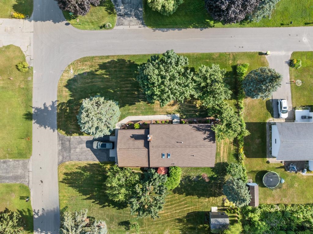 3rd image of 161 Vantage View Dr, Petoskey, MI 49770 | MLS# 80071484