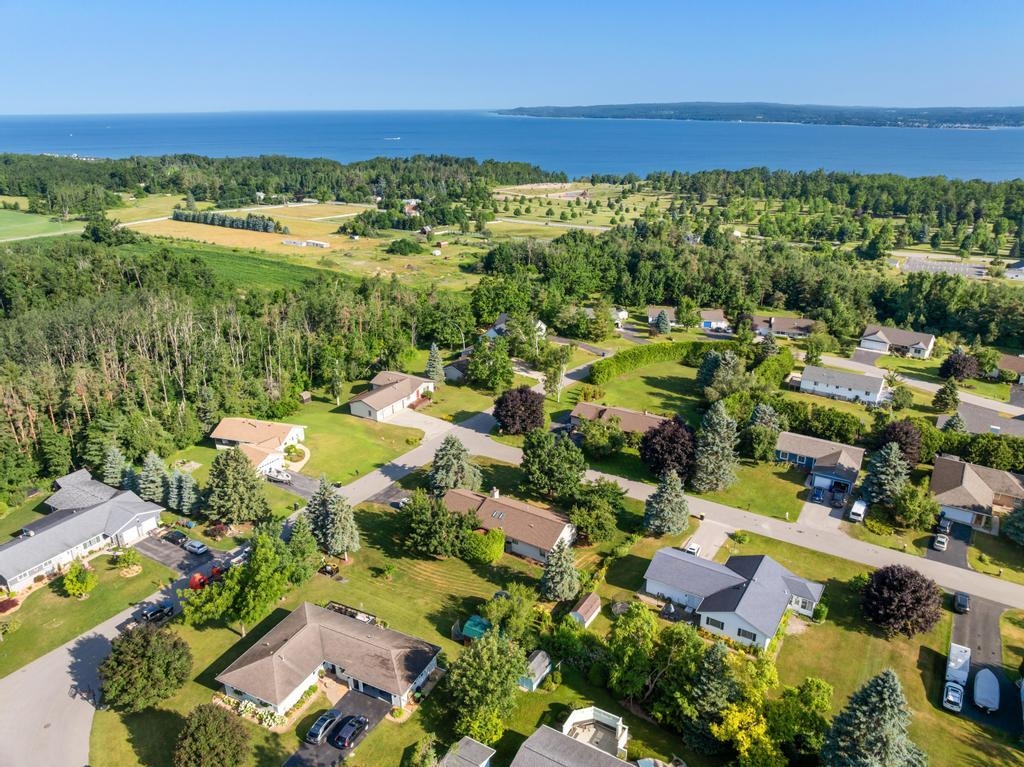 32nd image of 161 Vantage View Dr, Petoskey, MI 49770 | MLS# 80071484