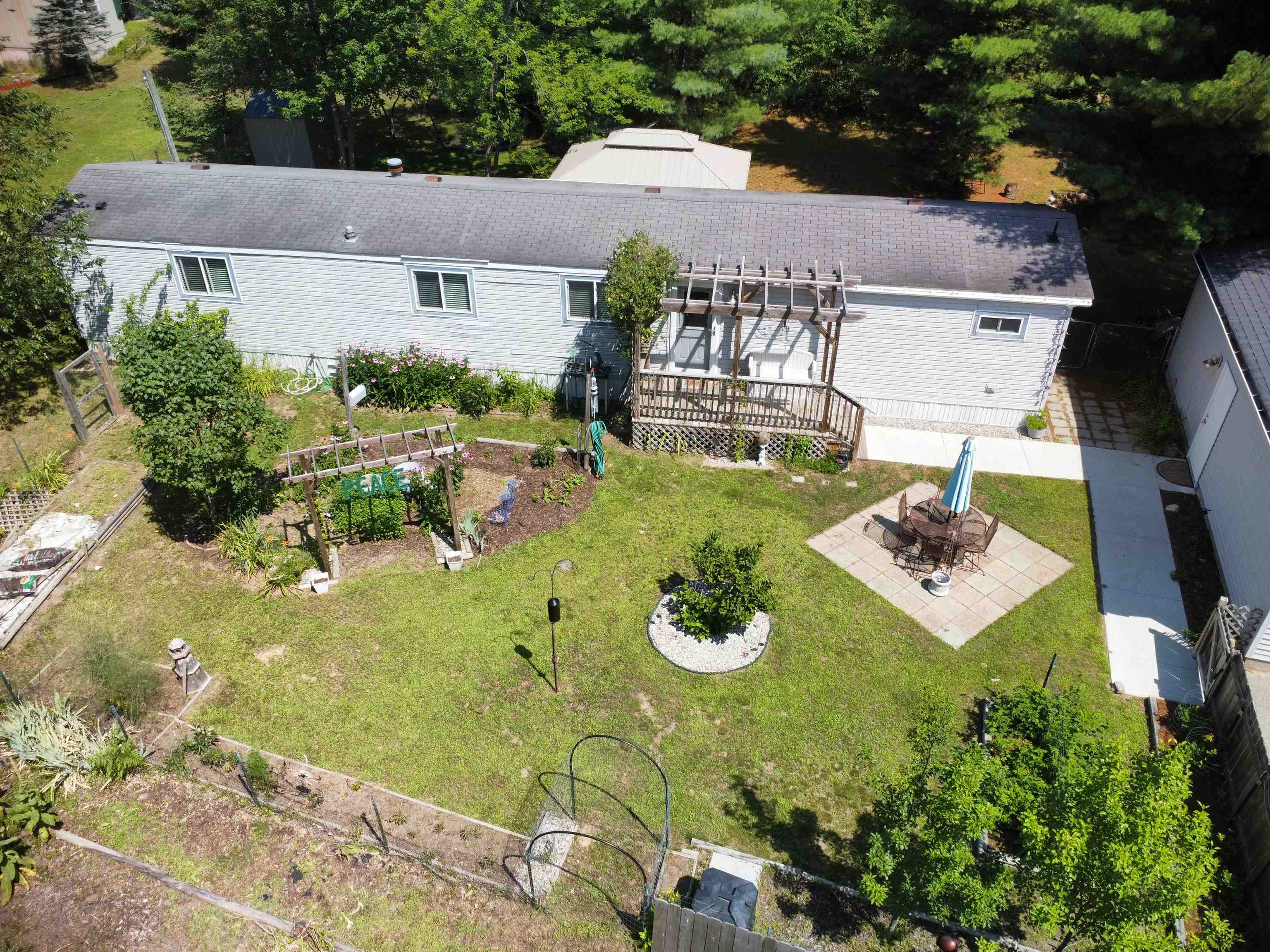 2nd image of 1979 Cuyuga Trl, West Branch, MI 48661 | MLS# 77080071505