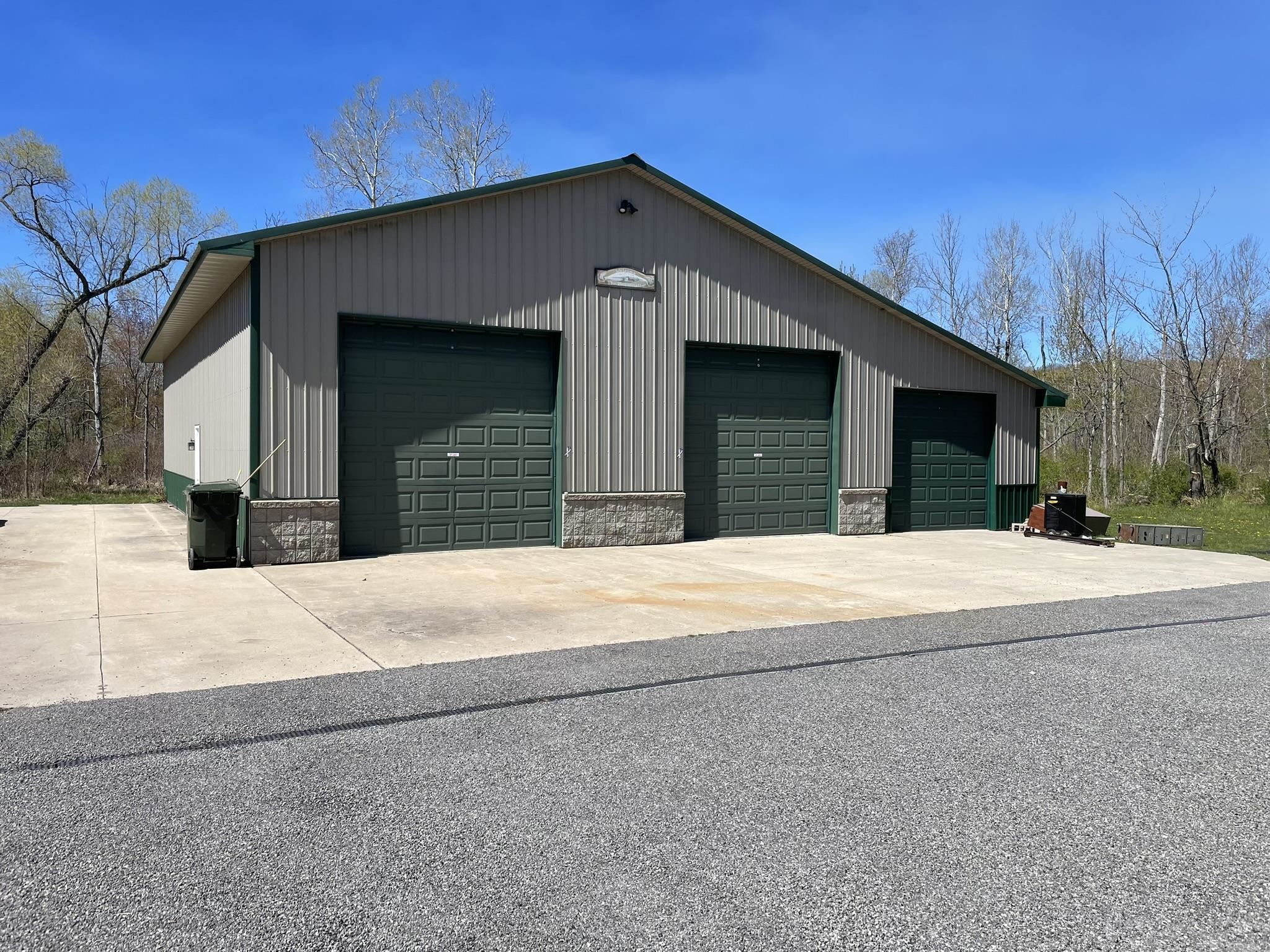 2nd image of 2376 River Rd, Frankfort, MI 49635 | MLS# 80071512