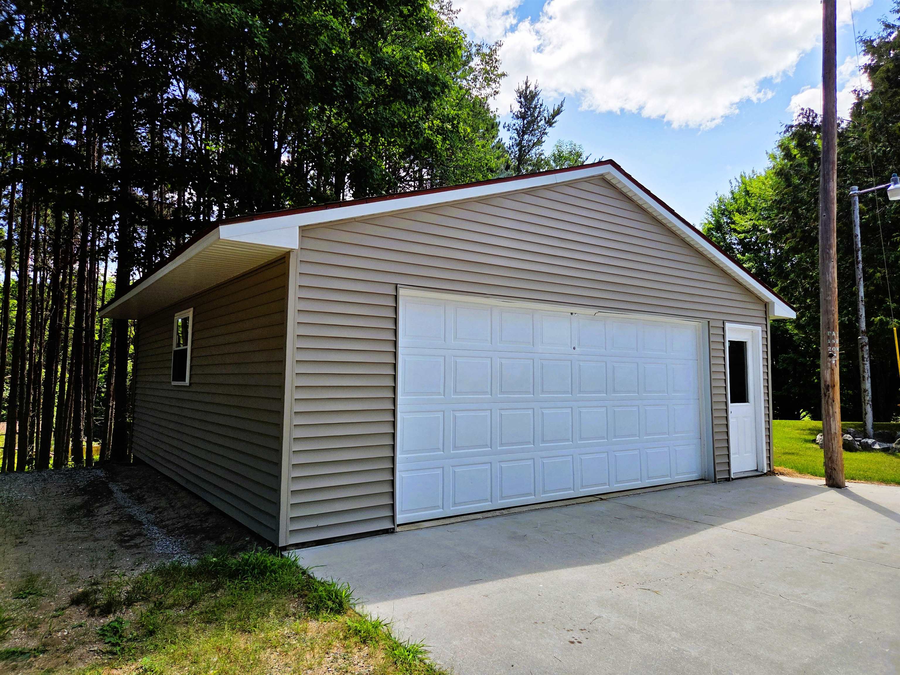 2nd image of 17685 Meceola Rd, Mecosta Township Mecosta, MI 48639 | MLS# 79080071573