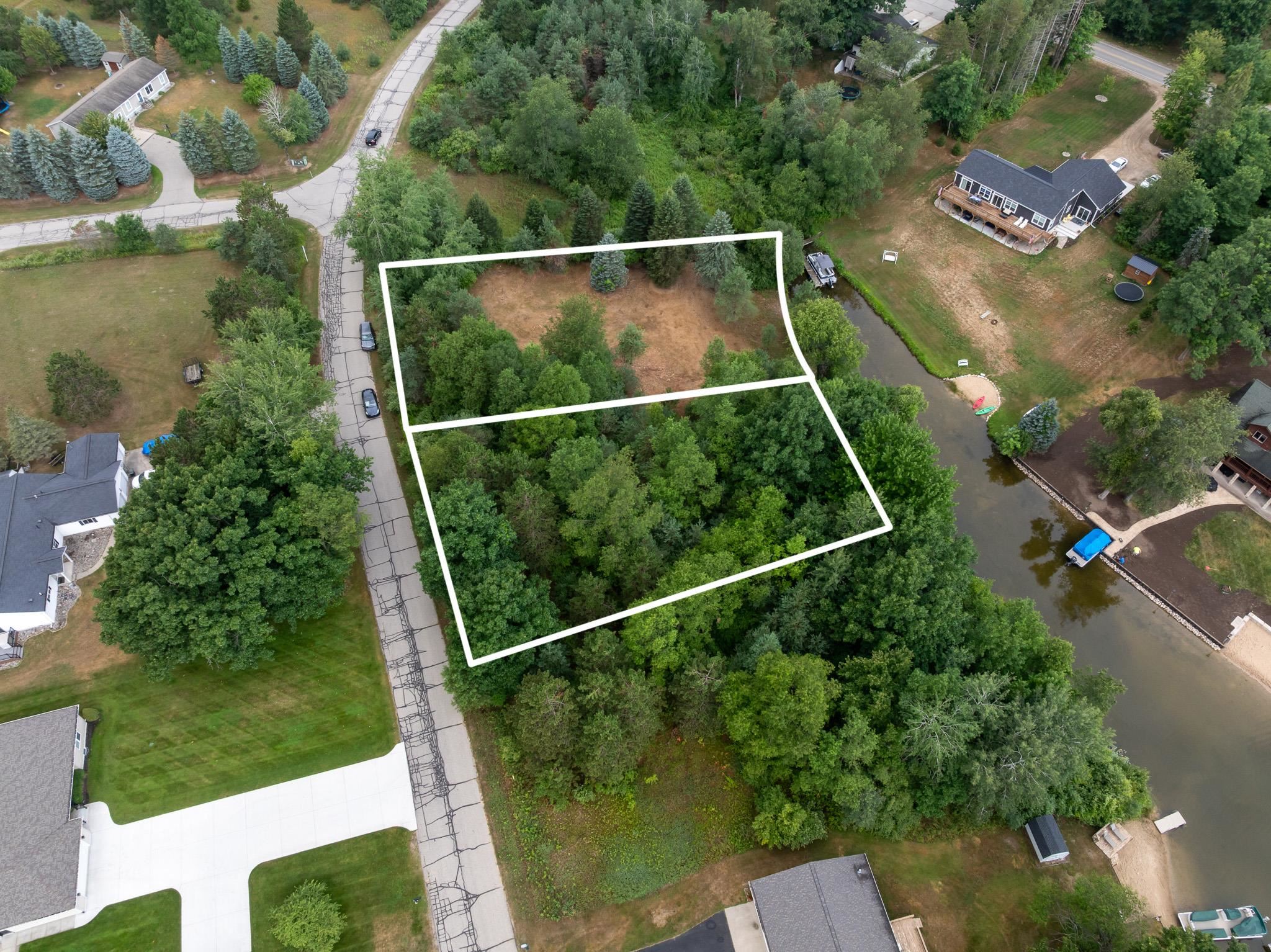 46th image of 1009 Cantabrian Dr, Weidman, MI 48893 | MLS# 80071655