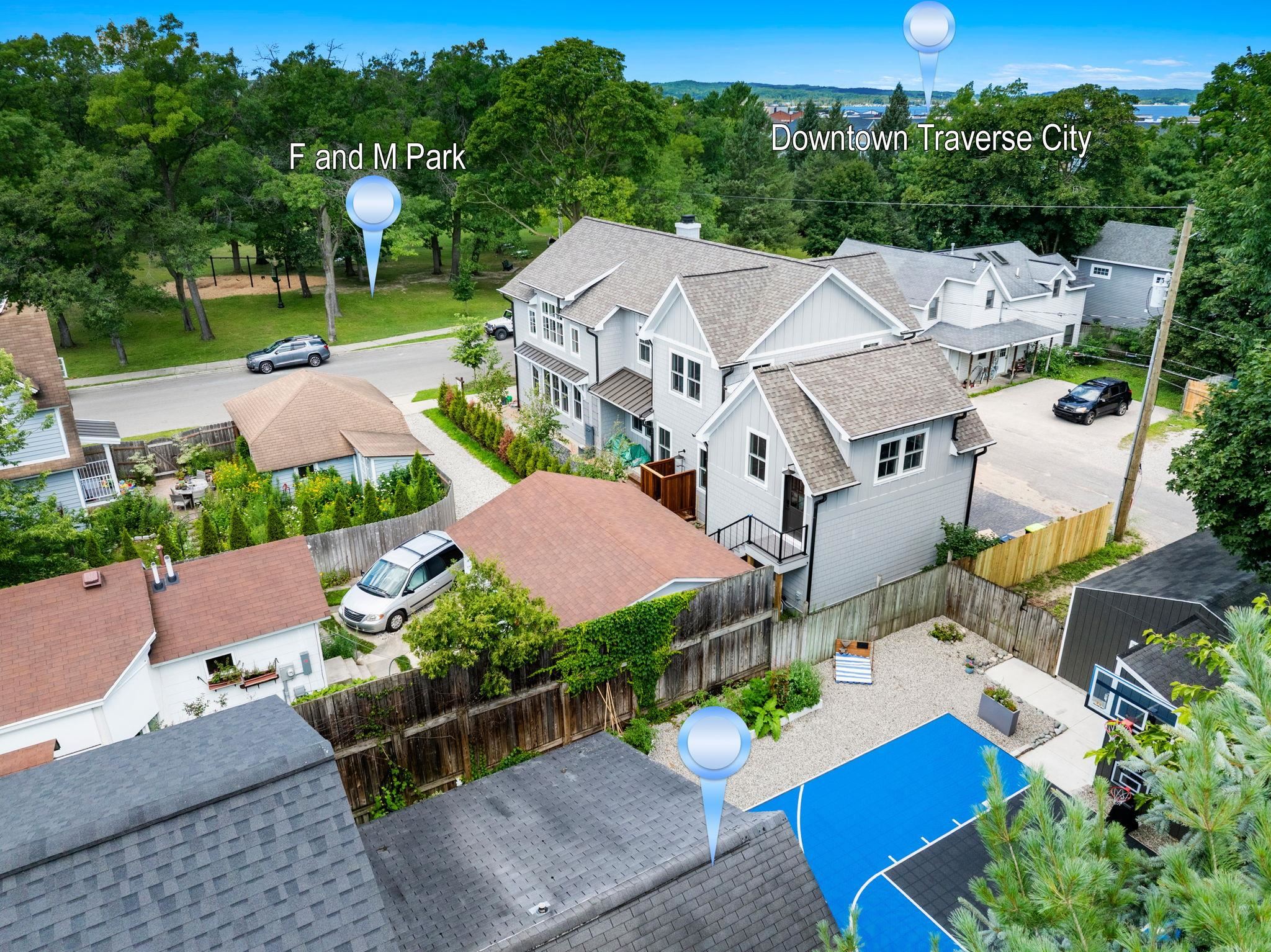 3rd image of 723 Washington St, Traverse City, MI 49686 | MLS# 80071686