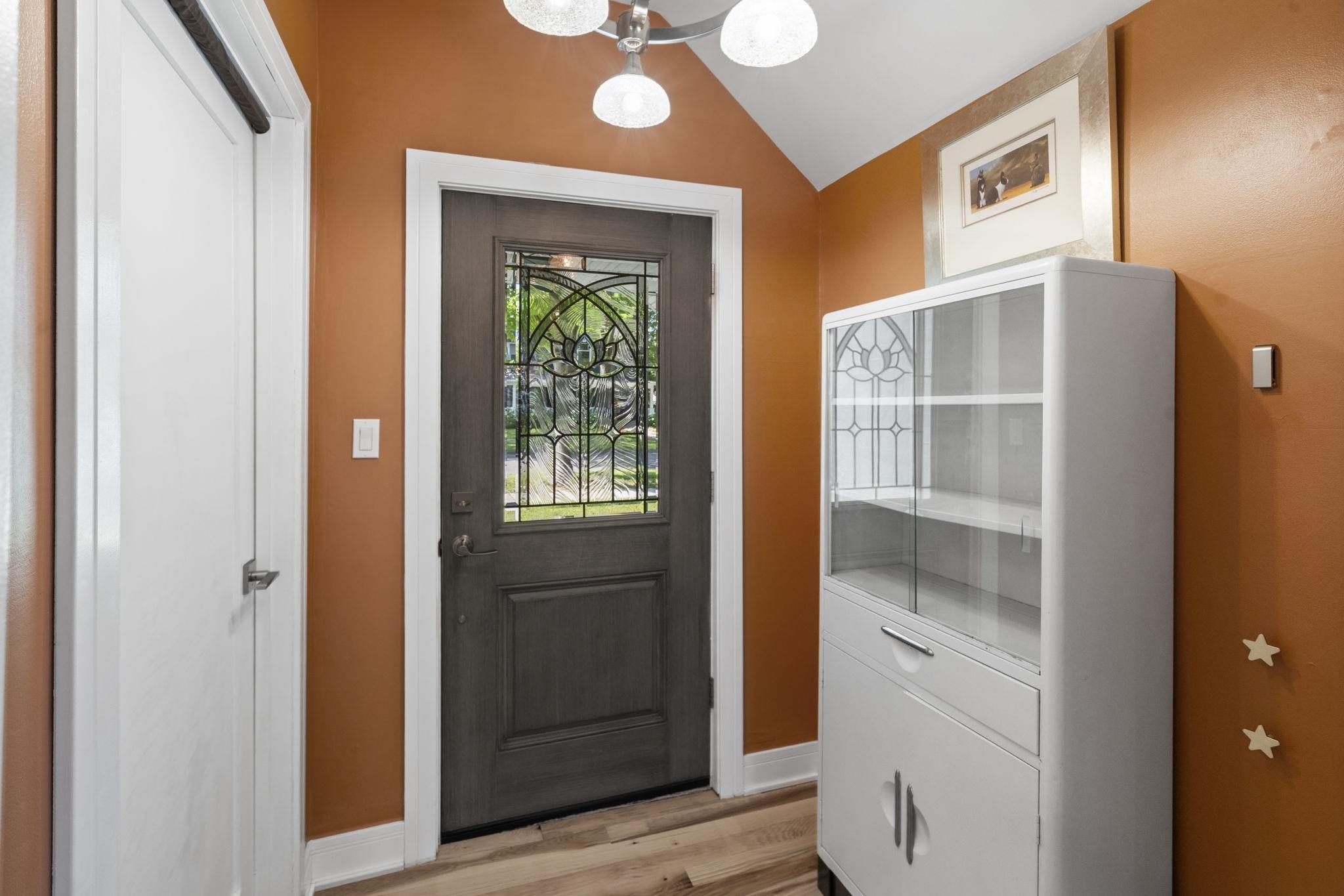 5th image of 723 Washington St, Traverse City, MI 49686 | MLS# 80071686